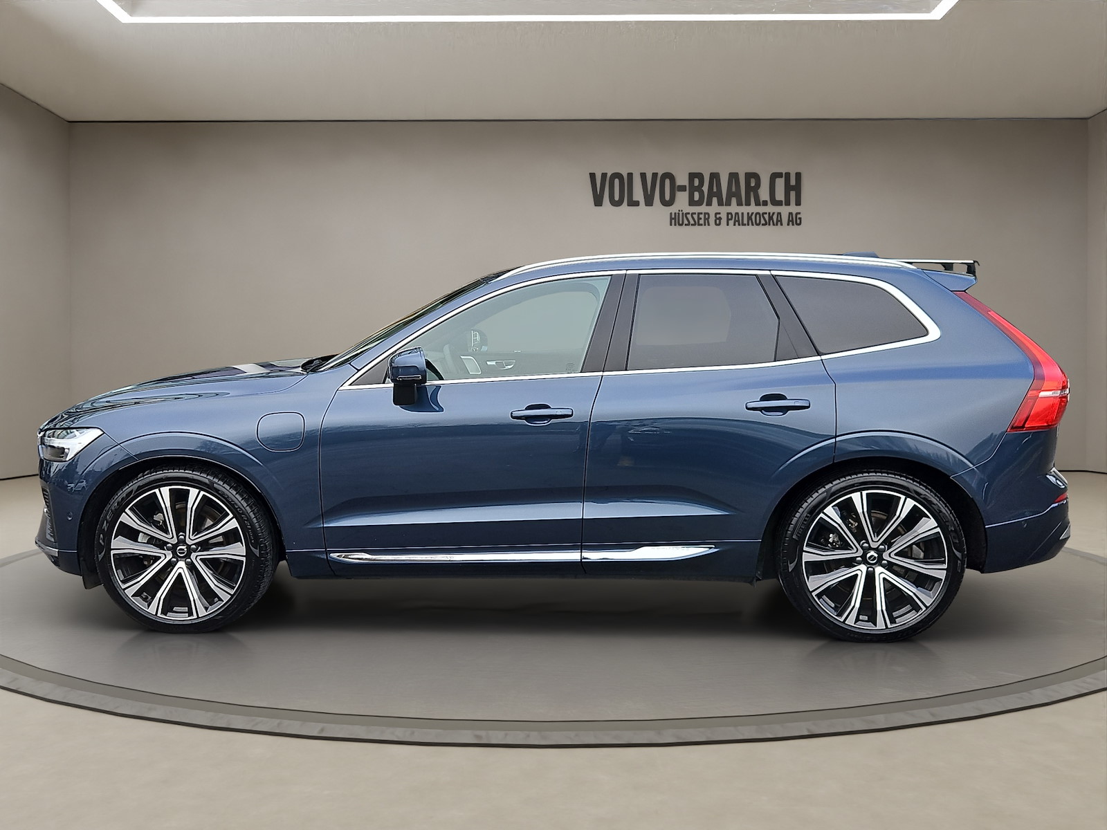 VOLVO XC60 2.0 T8 TE Ultimate Bright eAWD-showroom-element-1