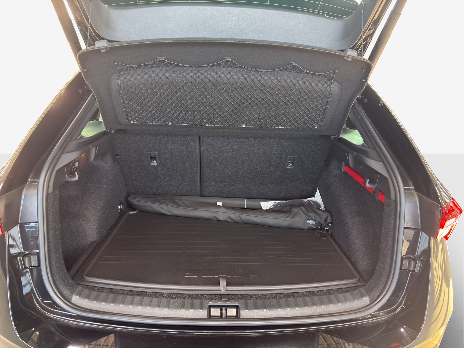 SKODA Scala 1.5 TSI Monte Carlo DSG-image-12