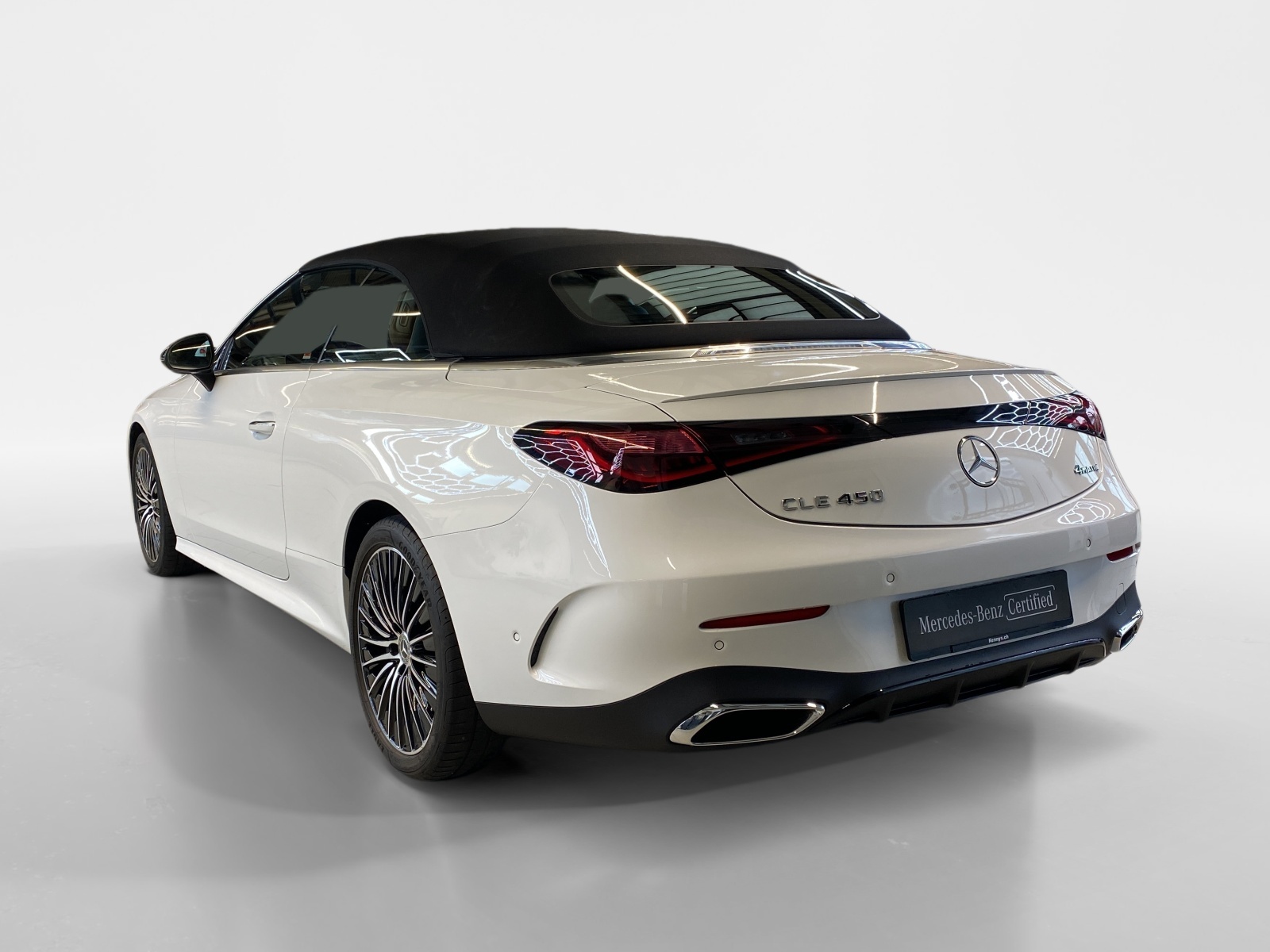MERCEDES-BENZ CLE 450 AMG Line 4MATIC Cabriolet-showroom-element-3
