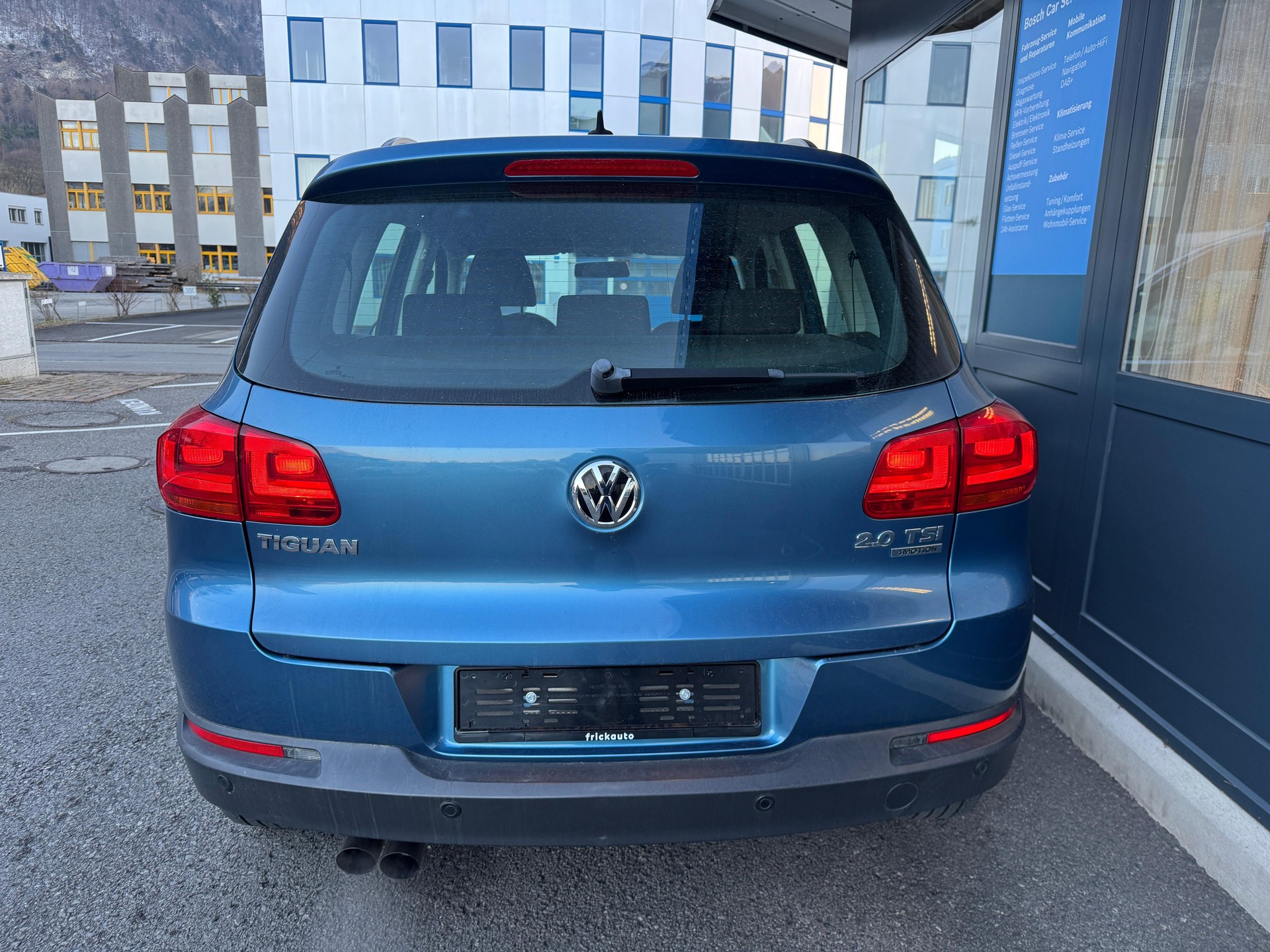 VW Tiguan 2.0 TSI 180 Track & Field DSG-image-5