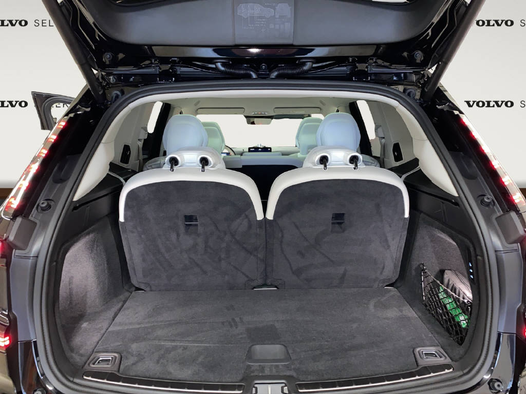 VOLVO EX 90 Twin Performance Ultra AWDD-image-13