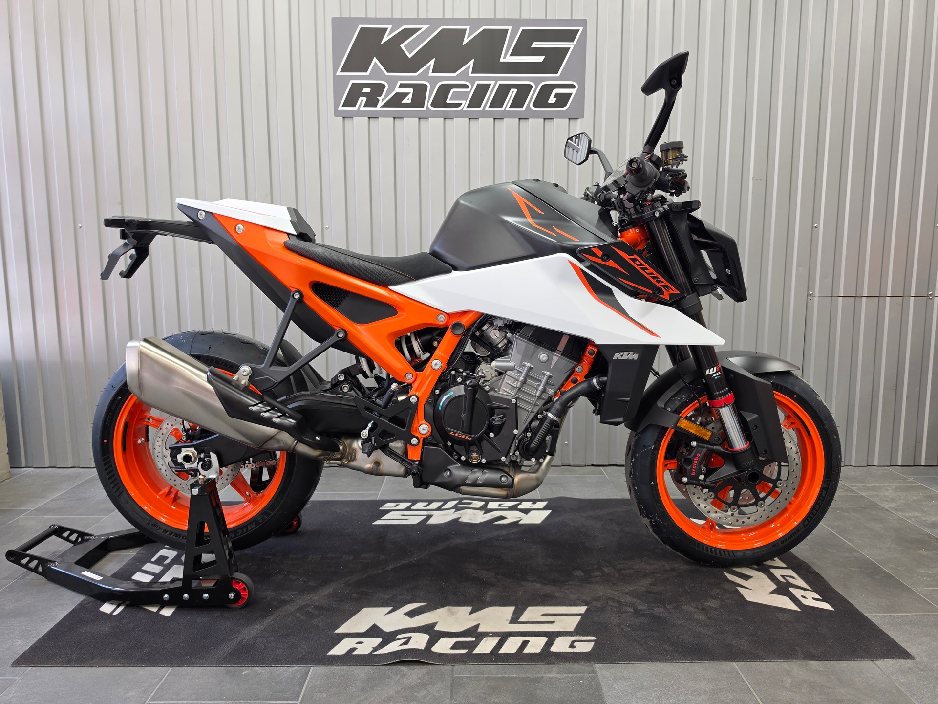 KTM 990 Duke R