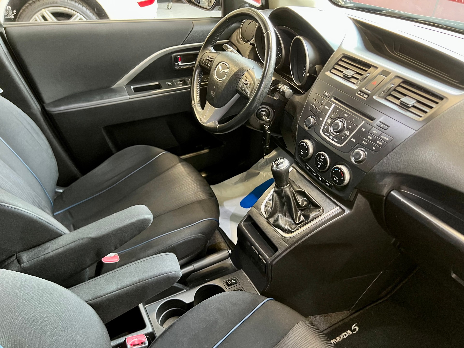 MAZDA 5 2.0 16V Sport ✔️-image-9