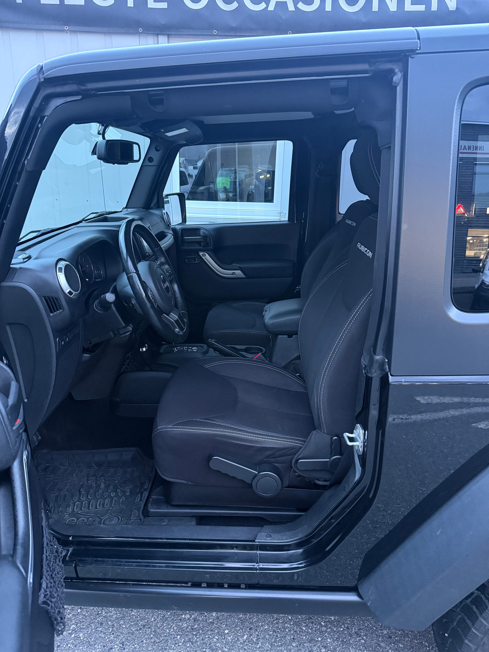 JEEP Wrangler 2.8 CRD Rubicon Automatic Hardtop / Softtop * ORGINALZUSTAND* MIT GARANTIE*ZAHNRIEMEN NEU*-image-12