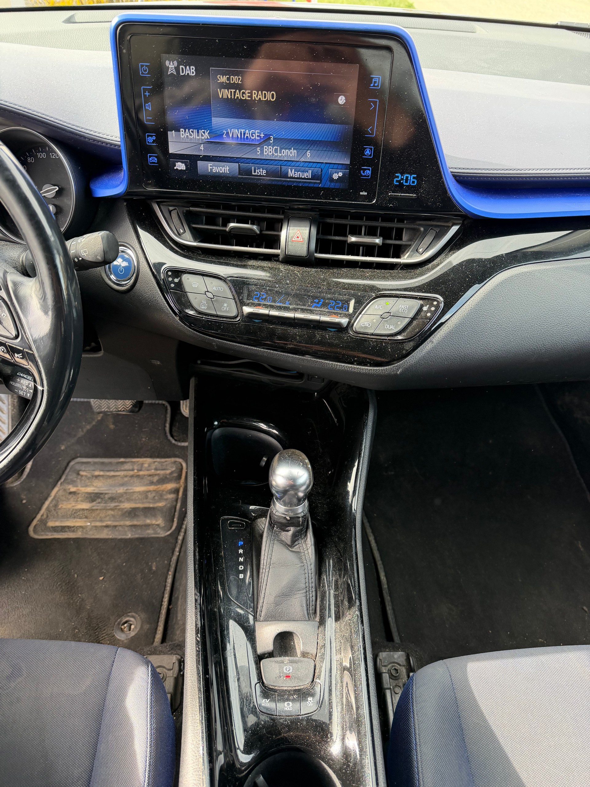 TOYOTA C-HR 1.8 HSD Style CVT-image-5