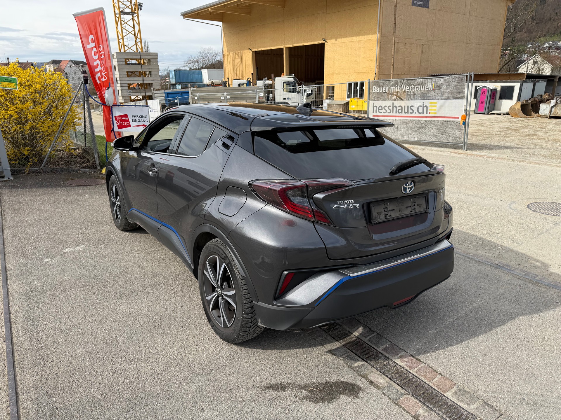TOYOTA C-HR 1.8 HSD Style CVT-image-1