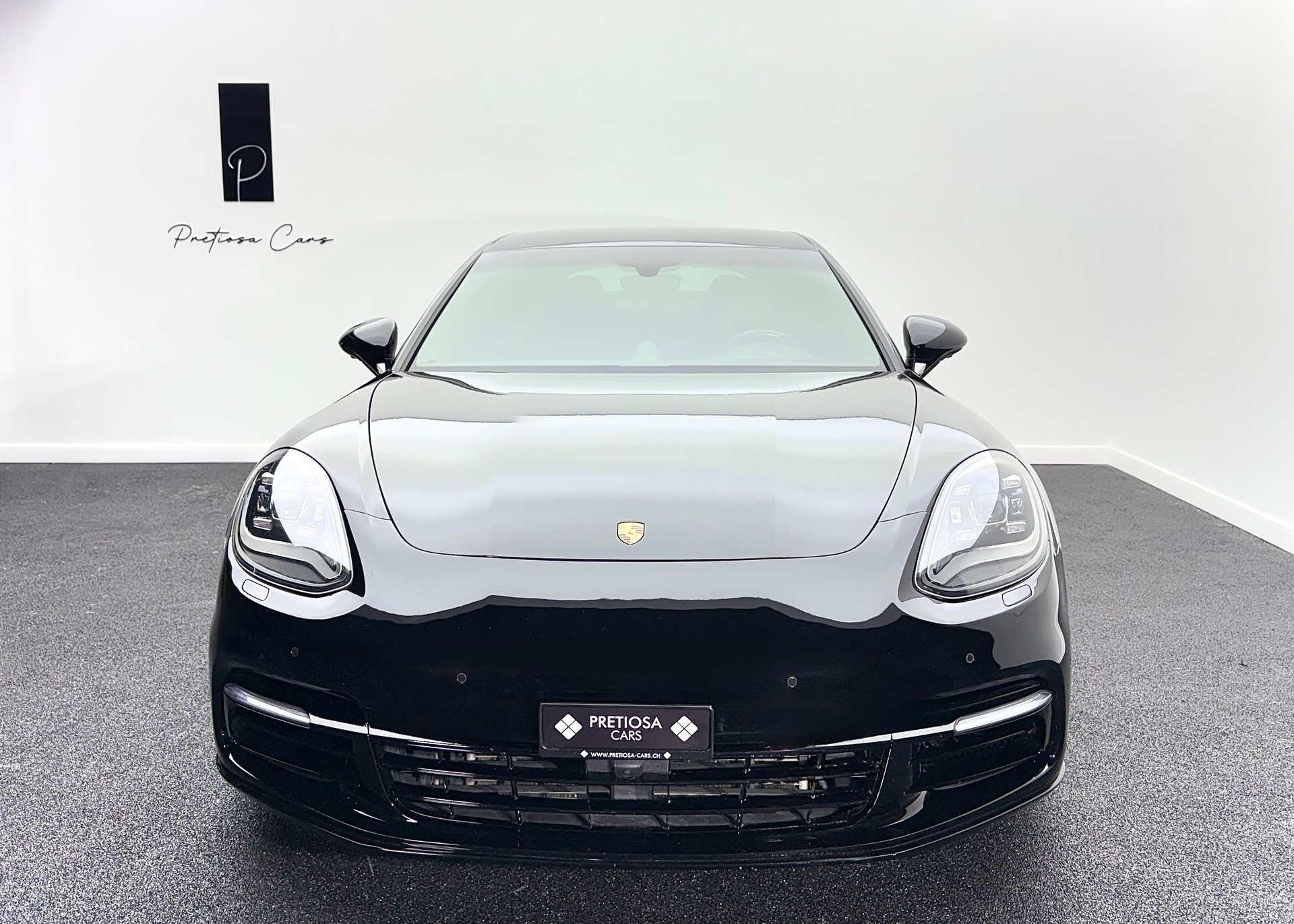 PORSCHE Panamera 4S PDK-image-2