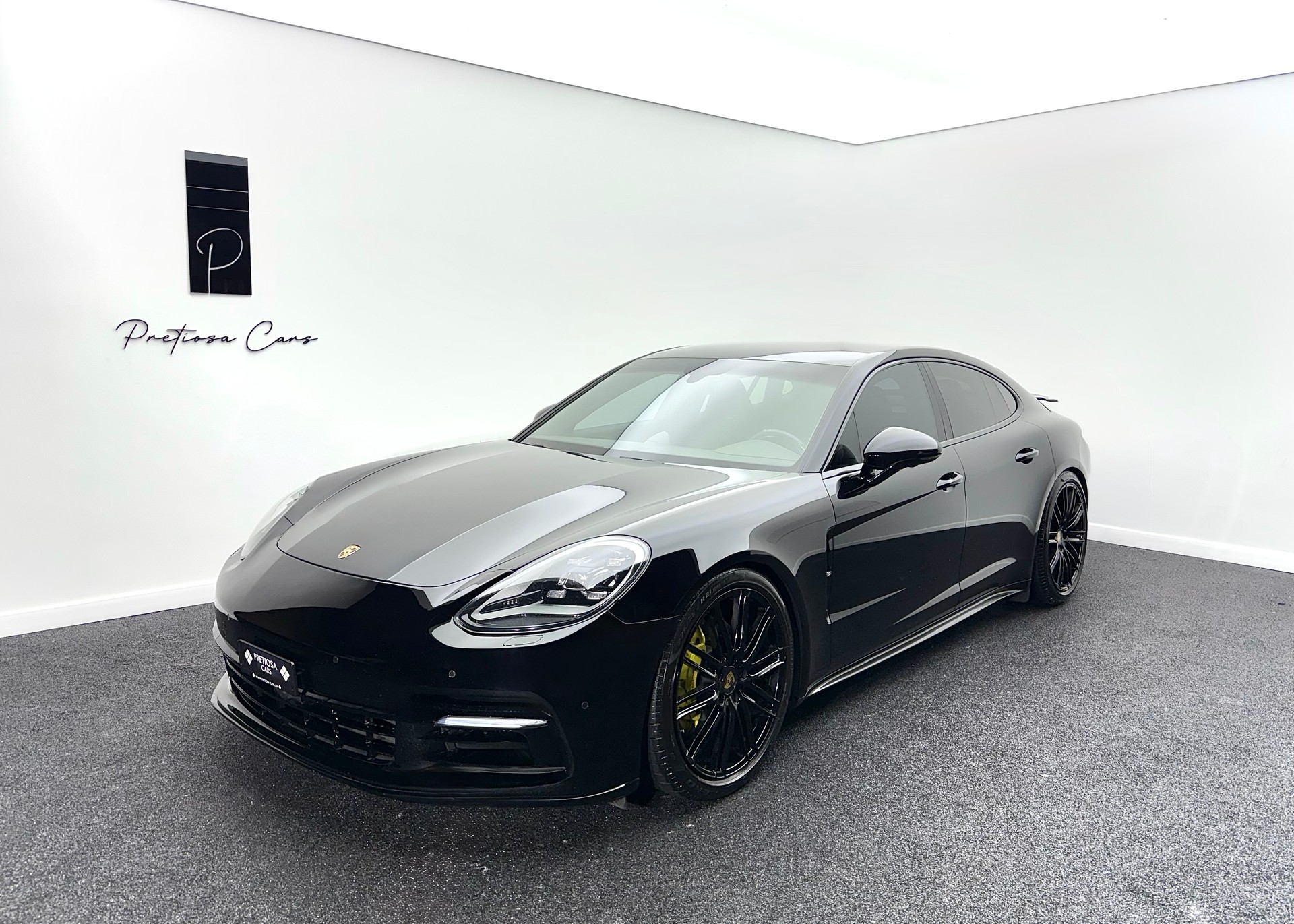 PORSCHE Panamera 4S PDK-image-1