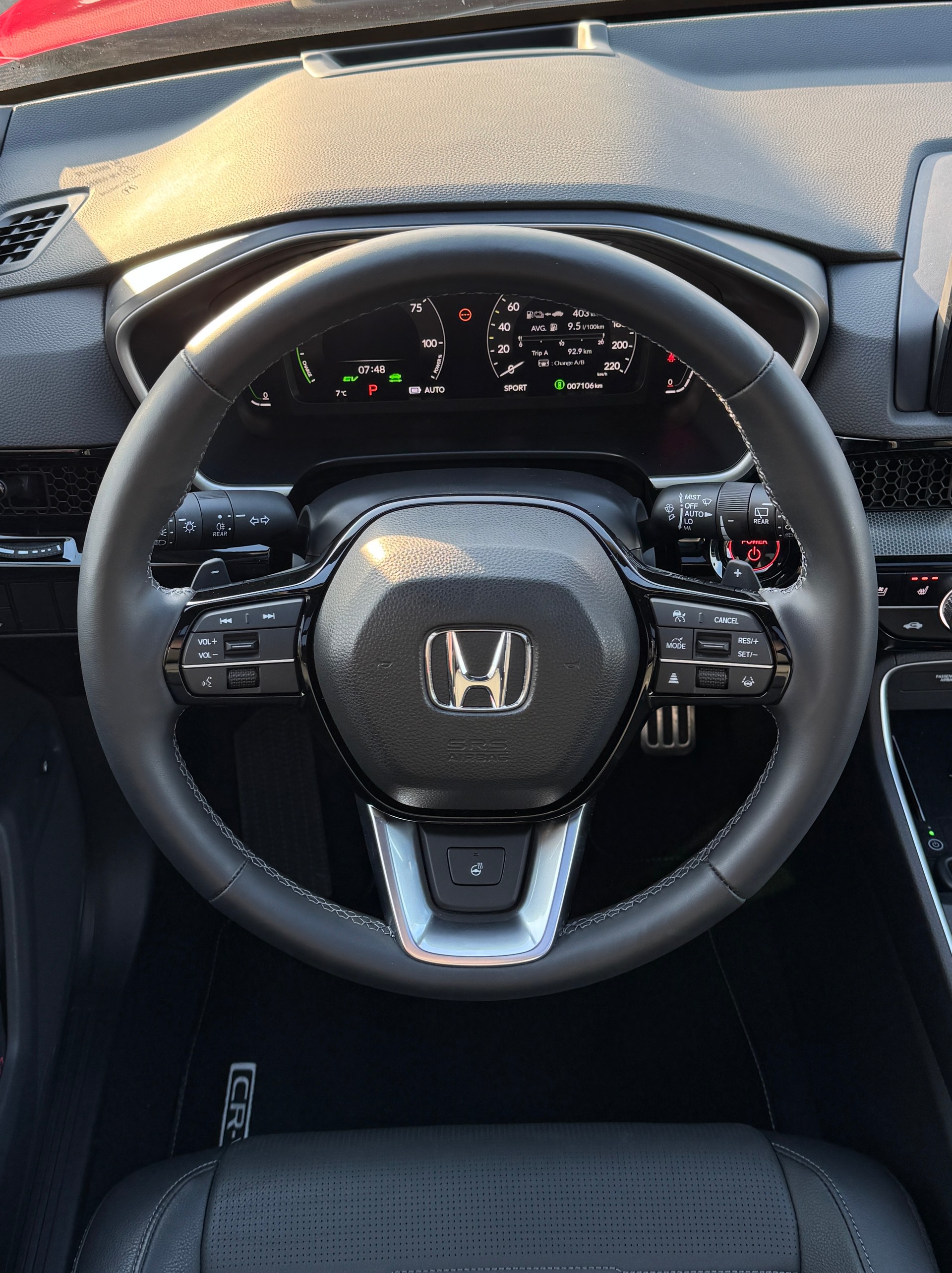 HONDA CR-V 2.0i MMD PHEV Advance 2WD Automatic Premium Crystal Red 1.9% Leasing Aktion-image-9