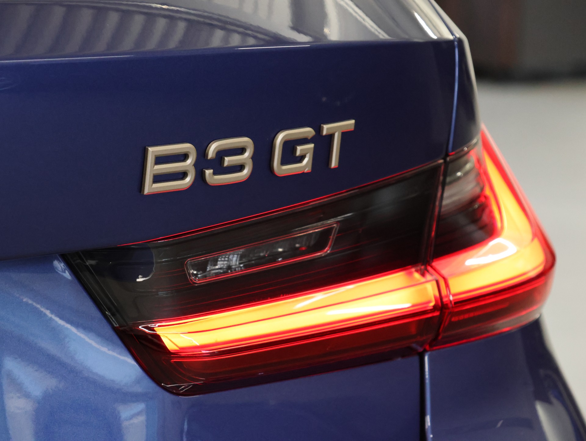 BMW-ALPINA B3 BiTurbo Touring 3.0 xDrive GT Switch-Tronic *Neuwagen mit Tageszulassung* *Top Ausstattung*-image-13