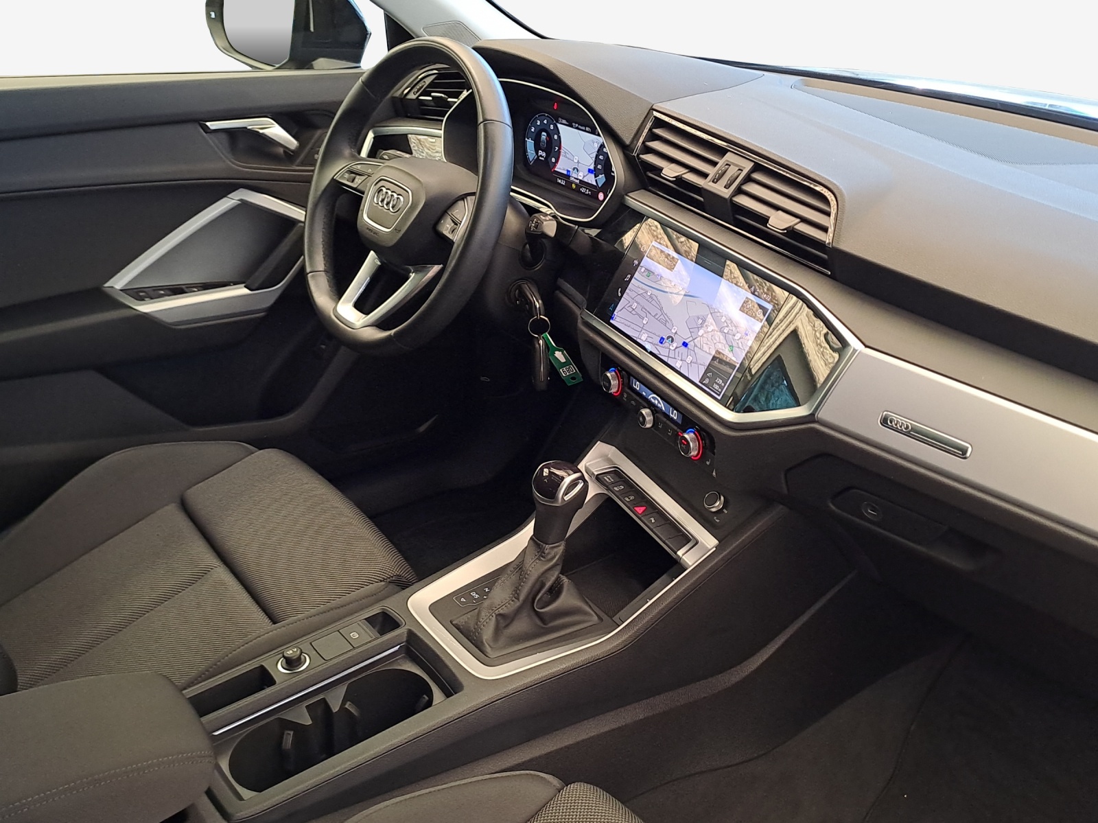 AUDI Q3 Sportback 35 TFSI Attraction S-tronic-image-15