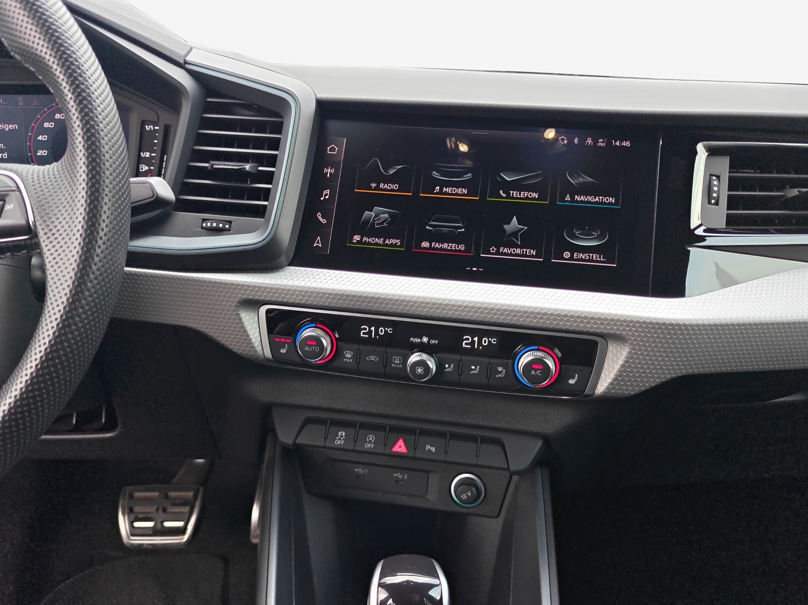 AUDI A1 allstreet 30 TFSI Attraction S-tronic-image-10
