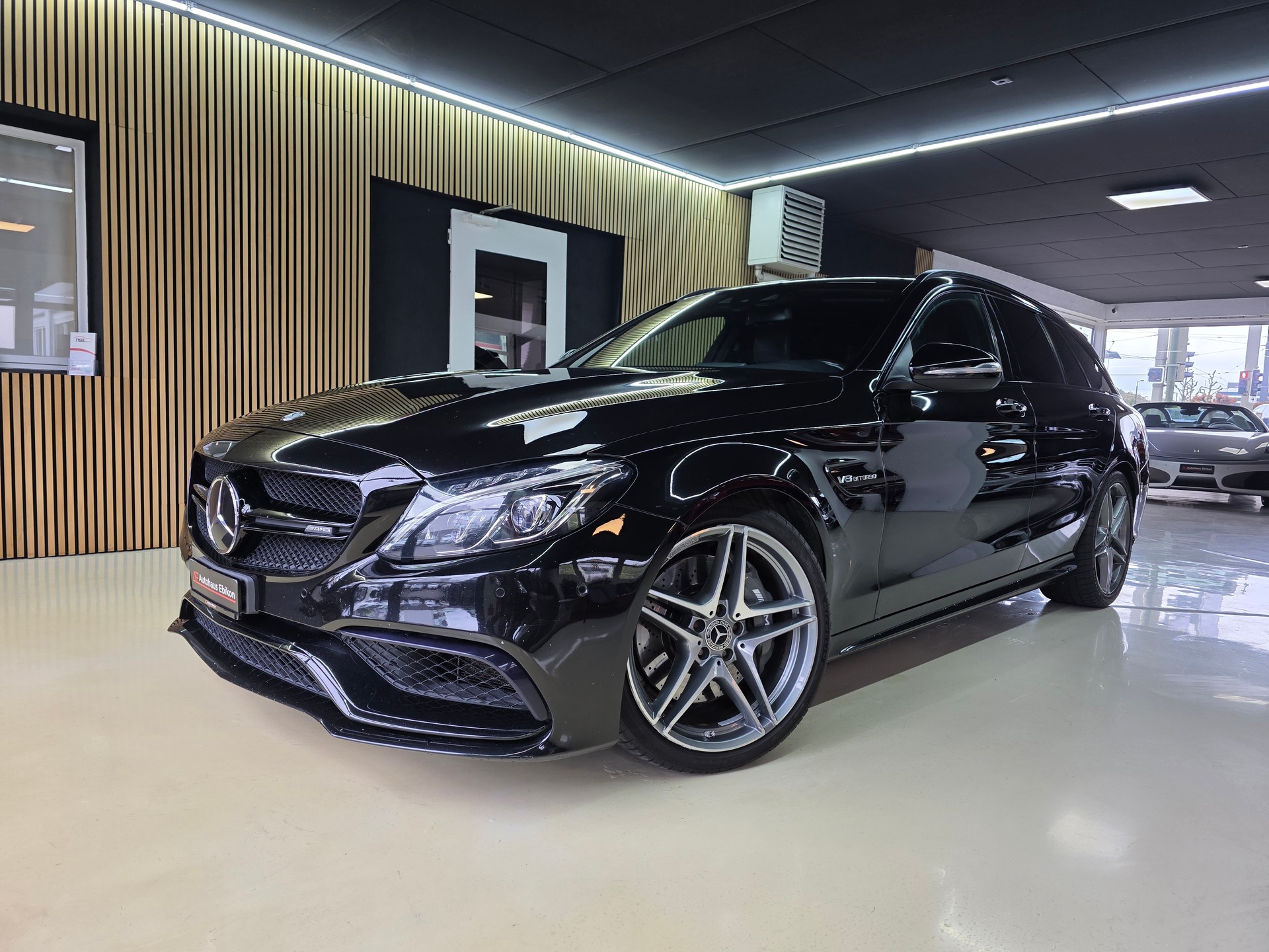 MERCEDES-BENZ C 63 AMG Speedshift