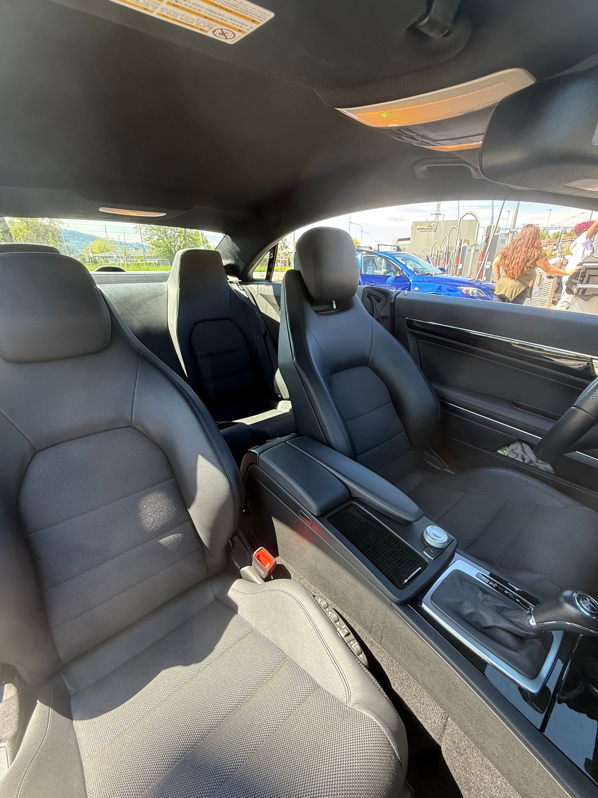 MERCEDES-BENZ E 350 CGI BlueEfficiency 7G-Tronic-image-5