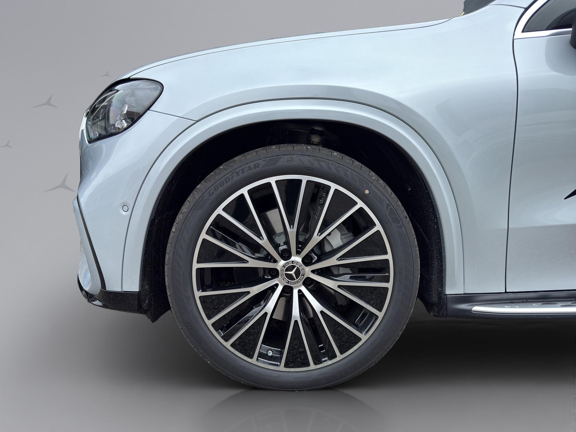 MERCEDES-BENZ GLC 400 4matic-image-3
