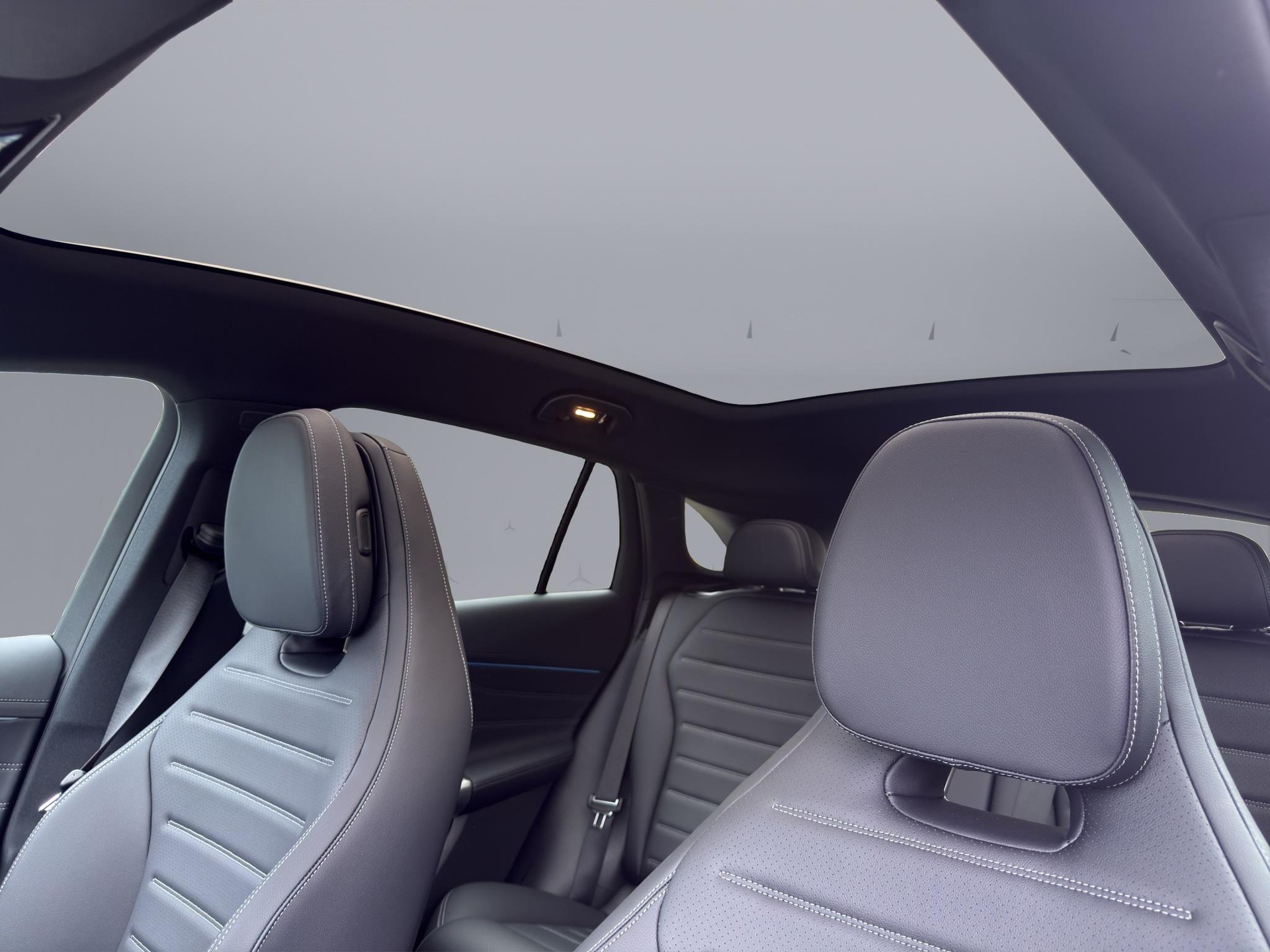 MERCEDES-BENZ GLC 400 4matic-image-20