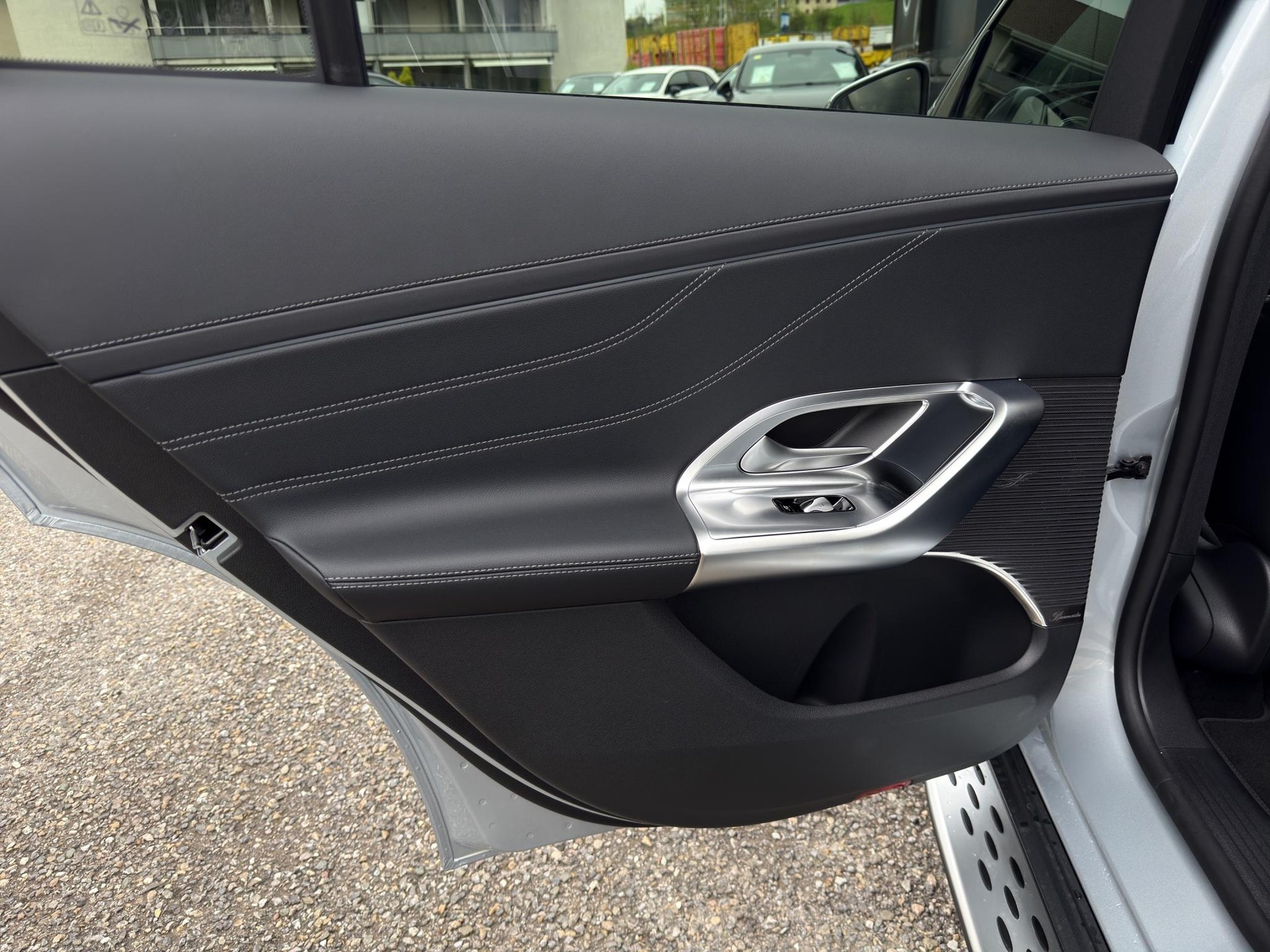 MERCEDES-BENZ GLC 400 4matic-image-23