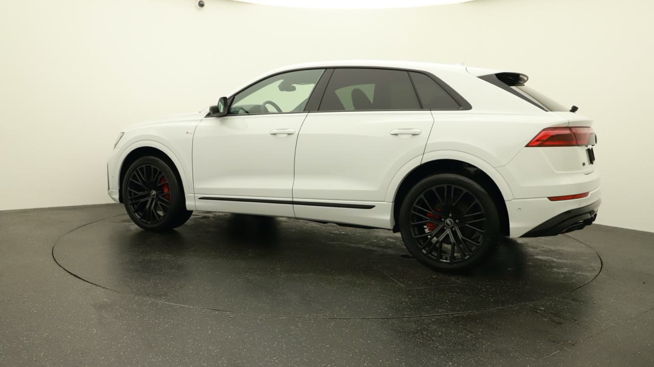 AUDI Q8 SUV TDI quattro 210 kW S line-image-2