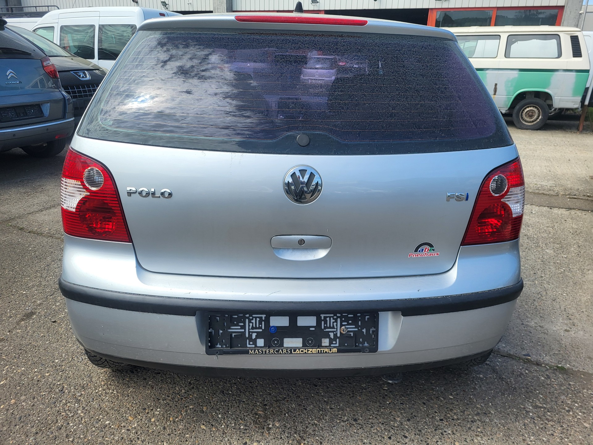 VW Polo 1.4 16V FSI Highline-image-2