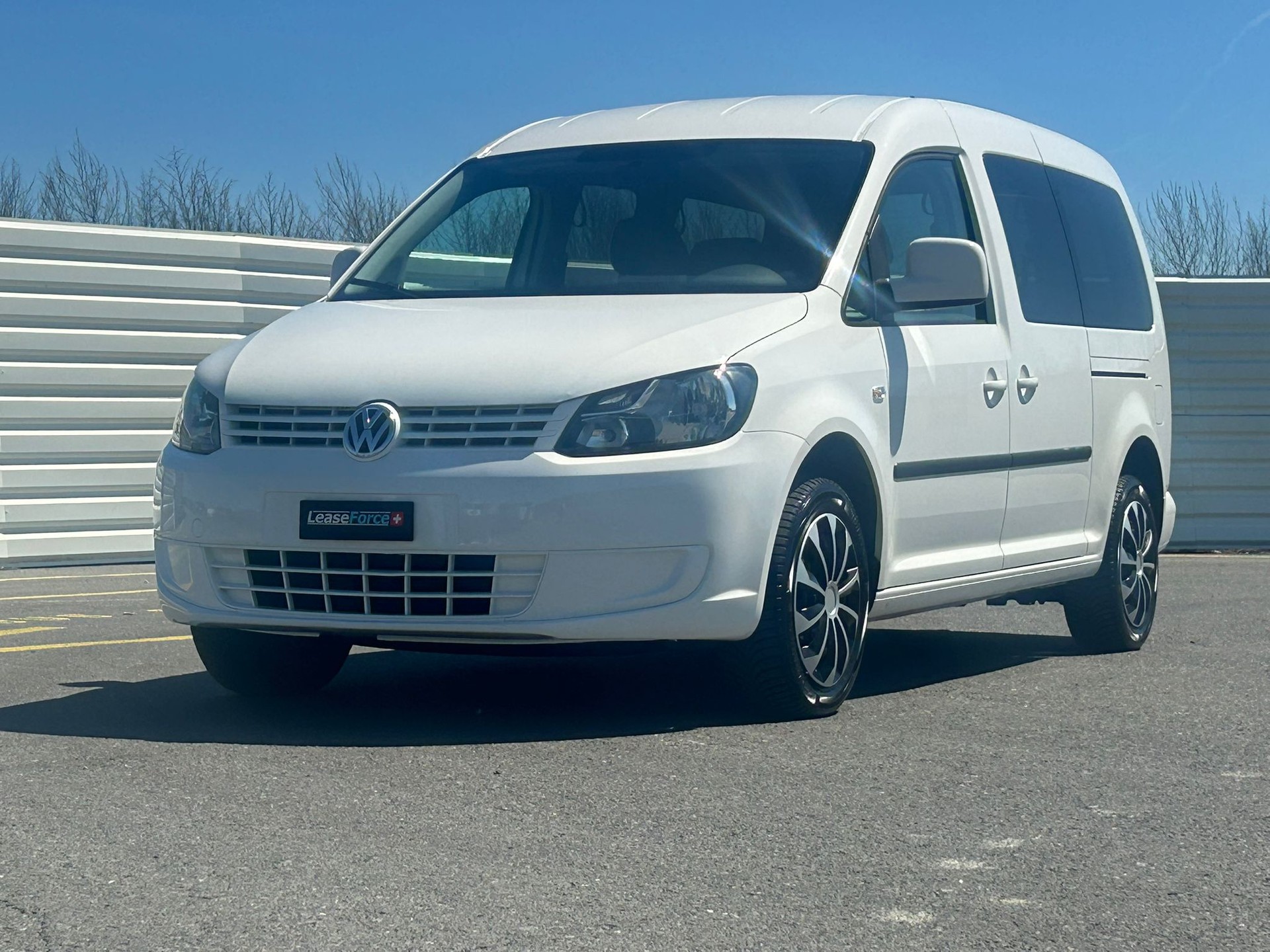 VW Caddy Maxi 1.6 TDI CR Trendline DSG-image-19