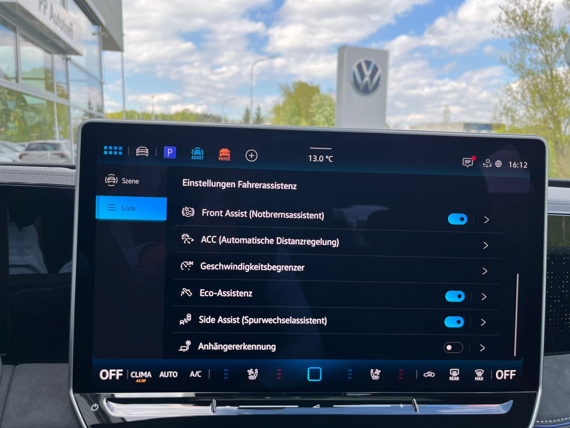 VW Tiguan 2.0 TSI DSG R-Line 4Motion-image-12