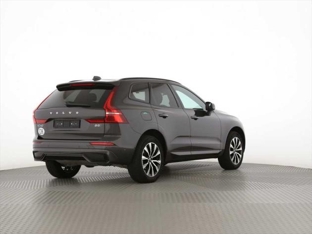 Image VOLVO XC60 XC60 B5 Benzin Mild Hybrid AWD Plus Dark Geartronic