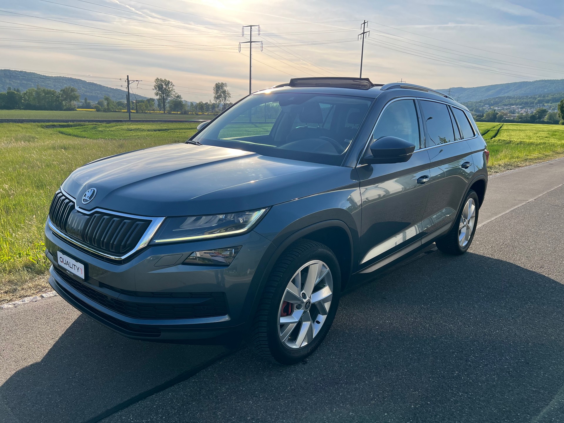 SKODA Kodiaq 2.0 TDI CR Style 4x4 DSG -7 PLÄTZER-image-1