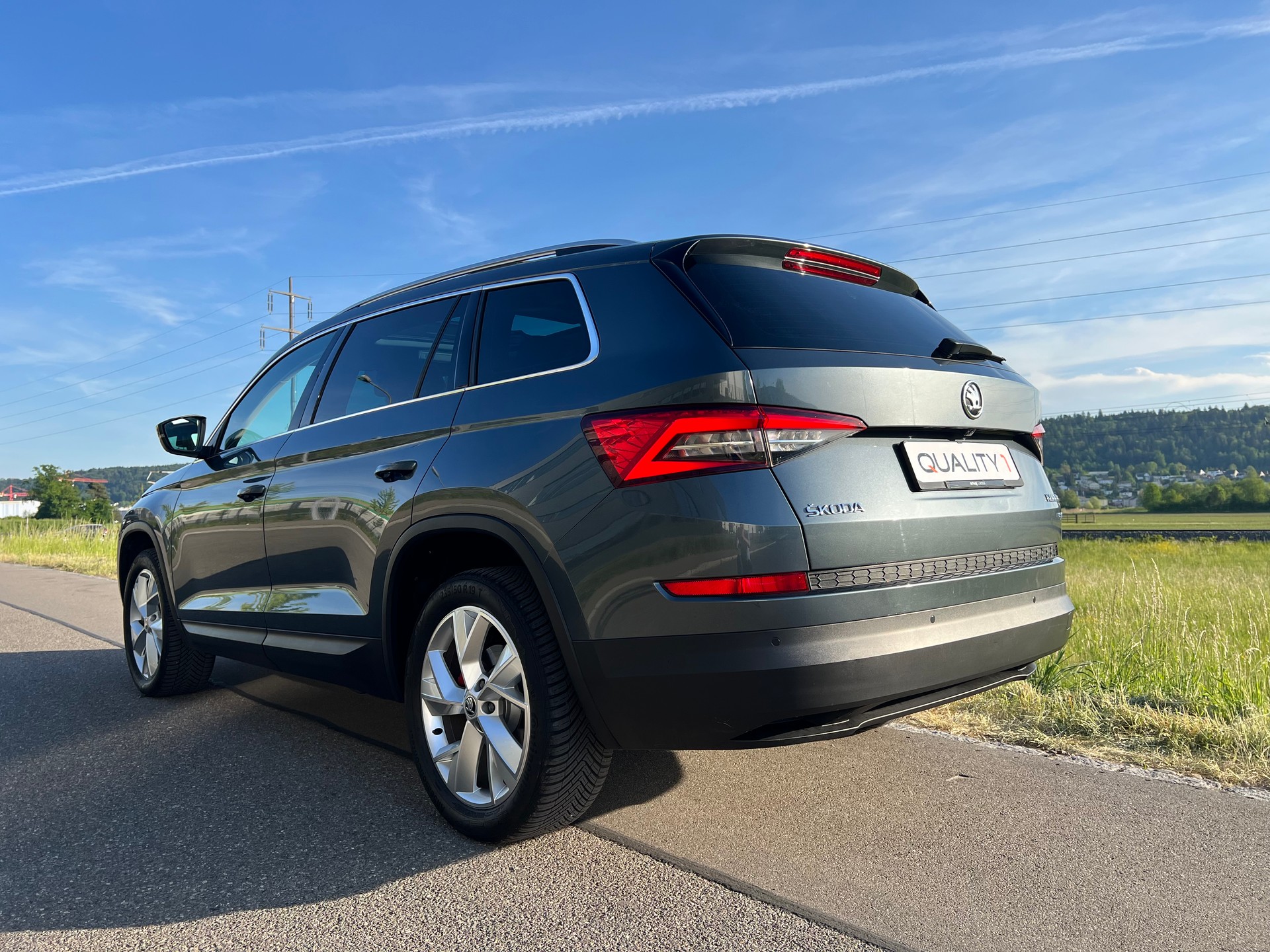 SKODA Kodiaq 2.0 TDI CR Style 4x4 DSG -7 PLÄTZER-image-15