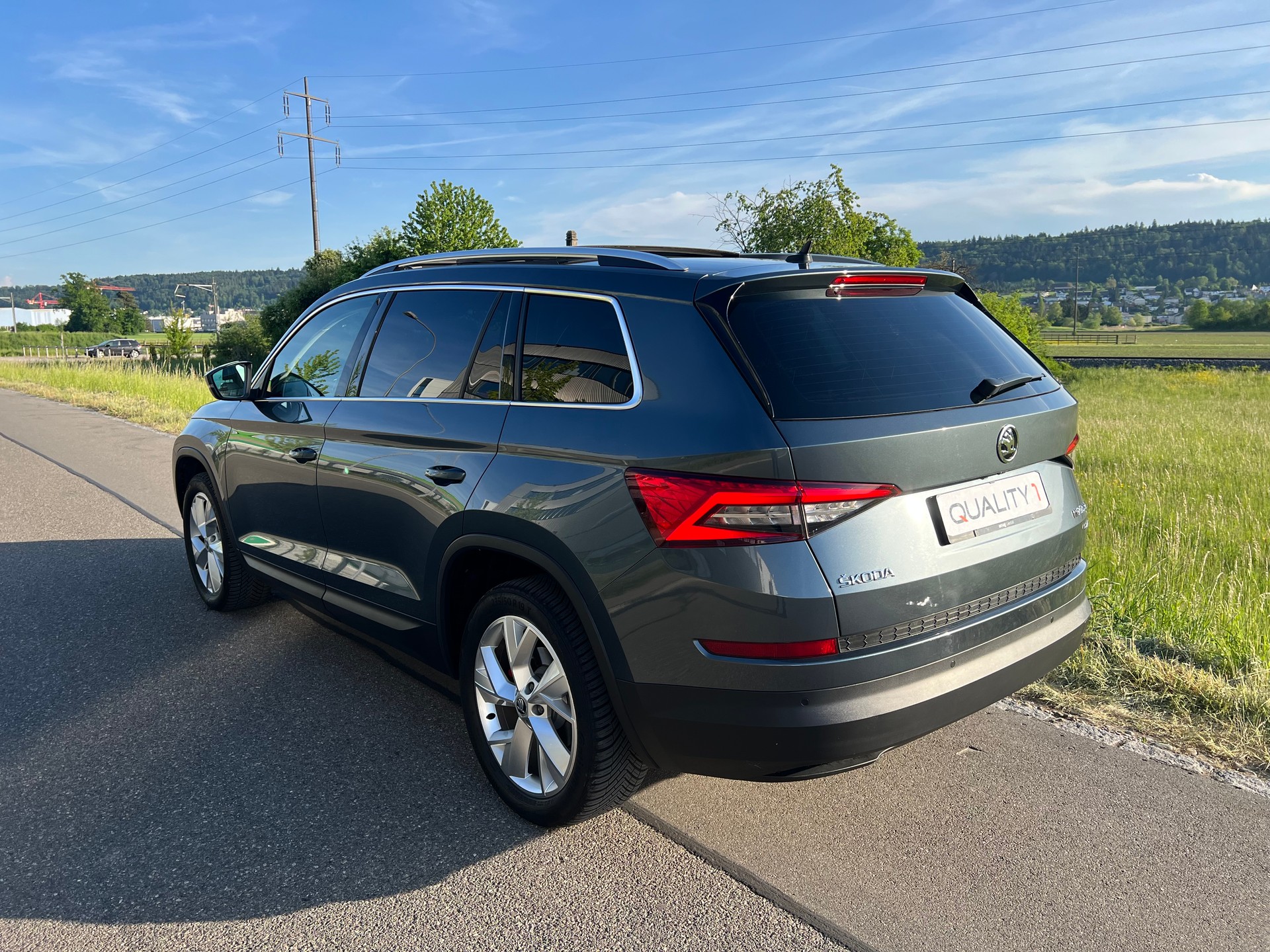 SKODA Kodiaq 2.0 TDI CR Style 4x4 DSG -7 PLÄTZER-image-10