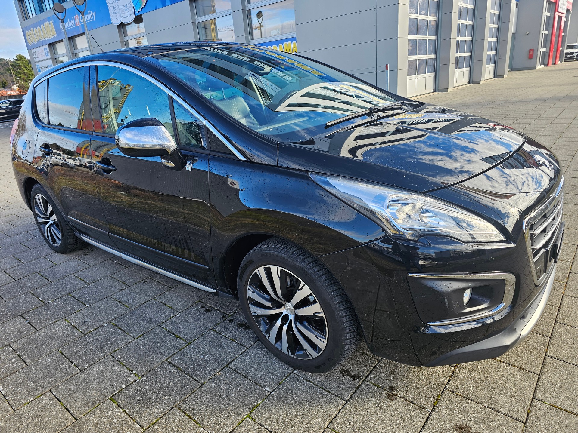 PEUGEOT 3008 HYbrid4 2.0 HDI ETG6-image-2