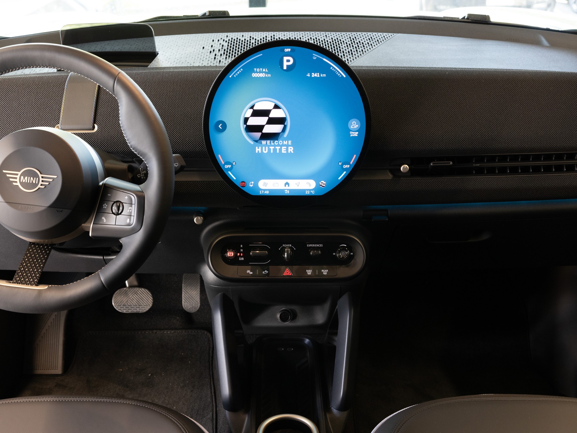 MINI Aceman SE-image-10