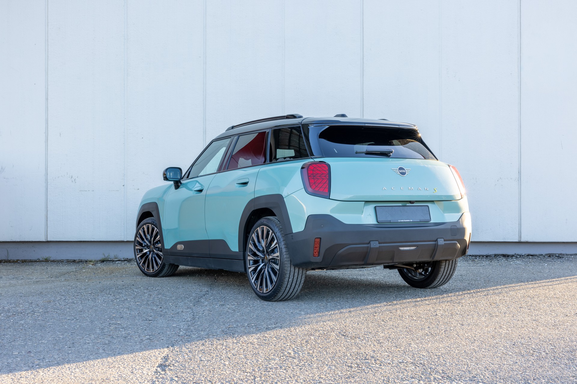 MINI Aceman SE-image-2