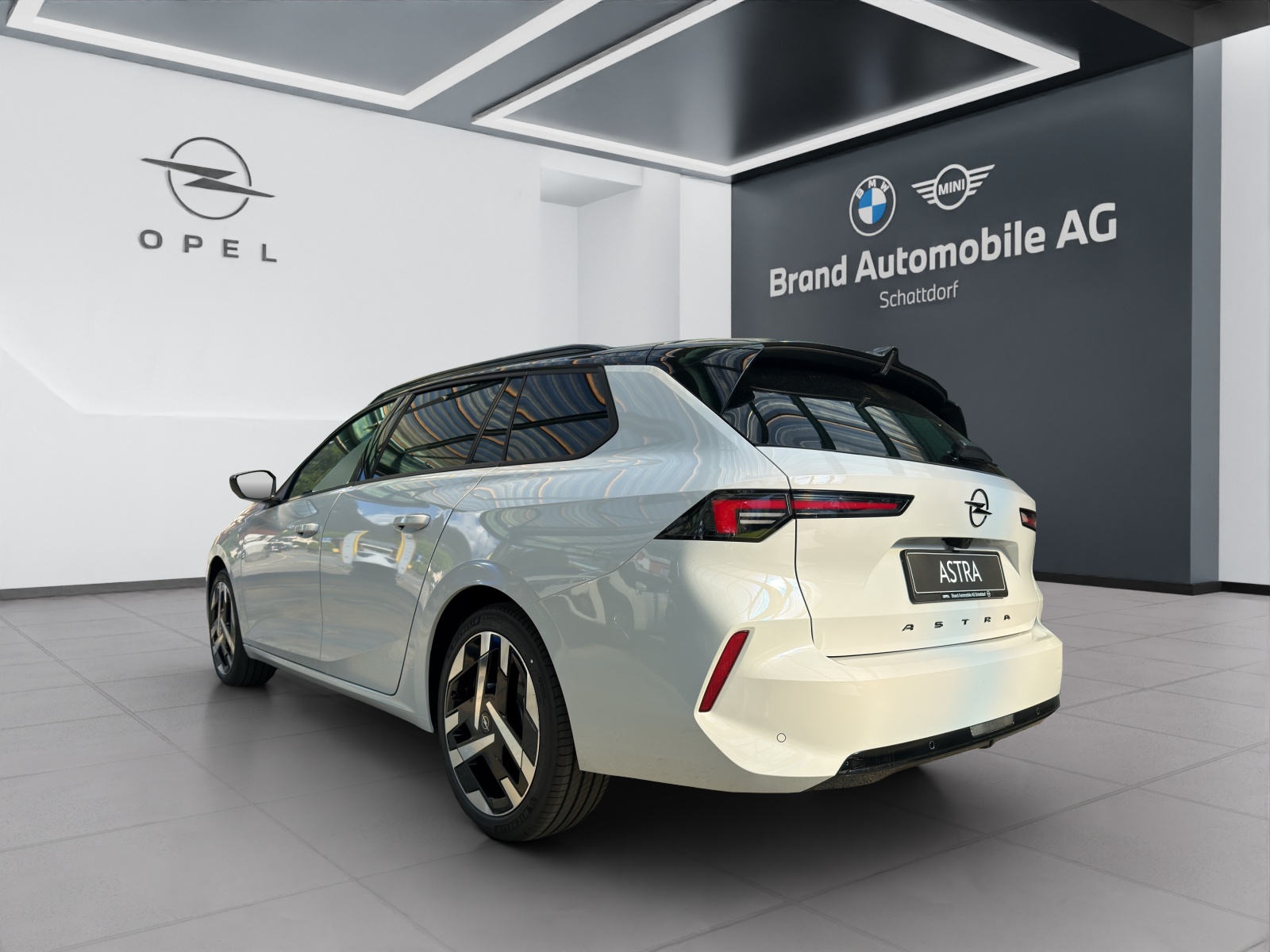 OPEL Astra-e Sports Tourer Ultimate-showroom-element-2