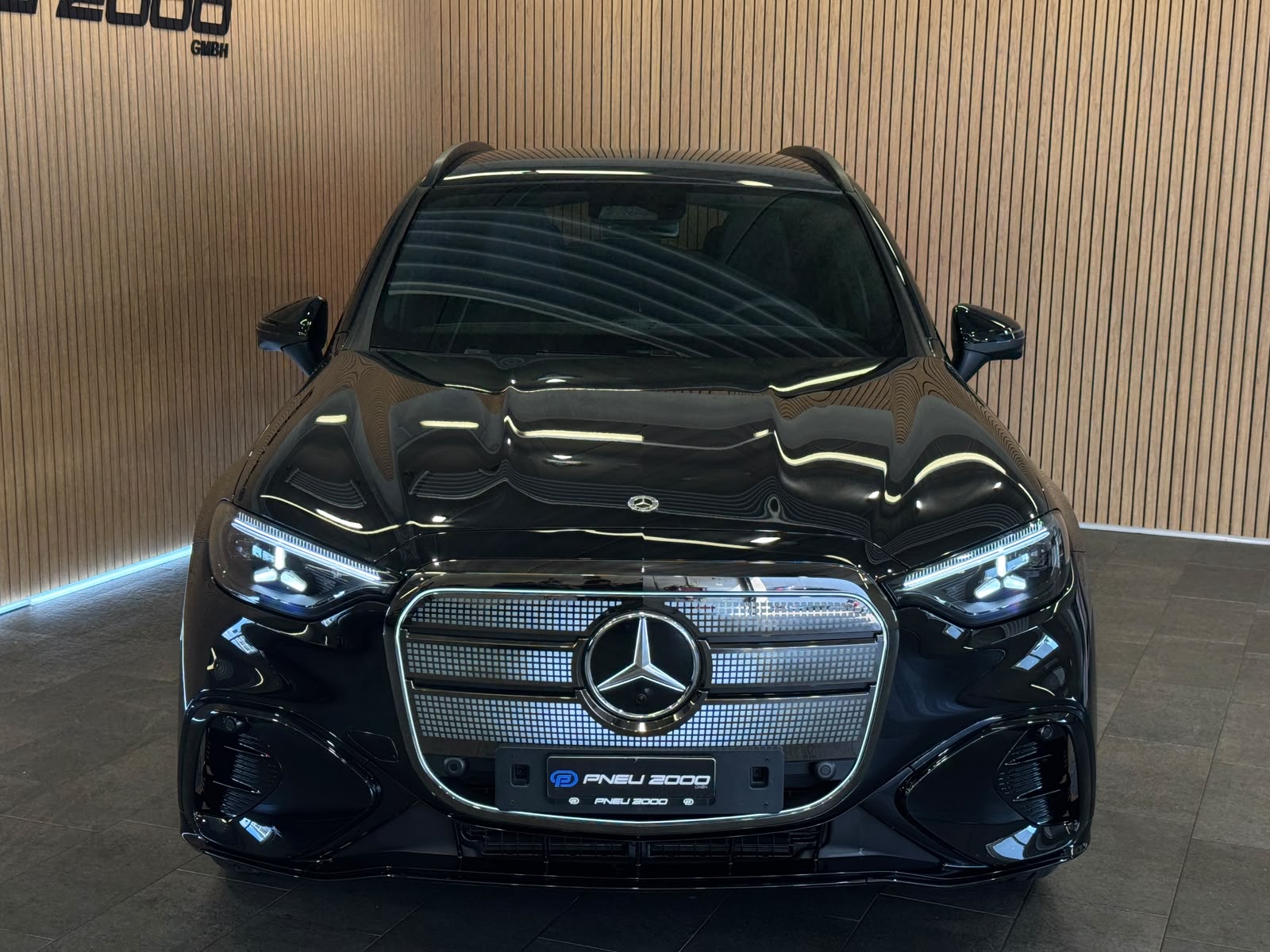 MERCEDES-BENZ GLC 400 4MATIC 94 kWh EQ-image-1
