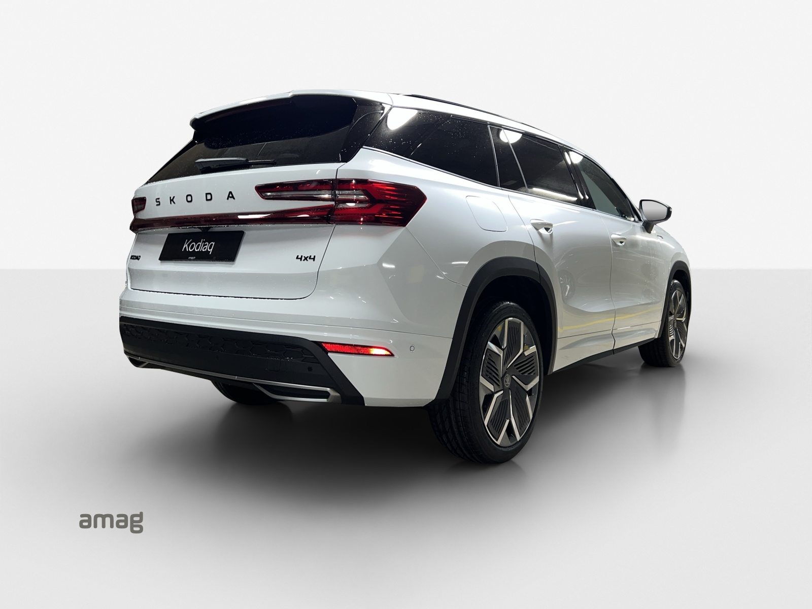 SKODA Kodiaq 2.0 TSI Sportline 4x4-image-4