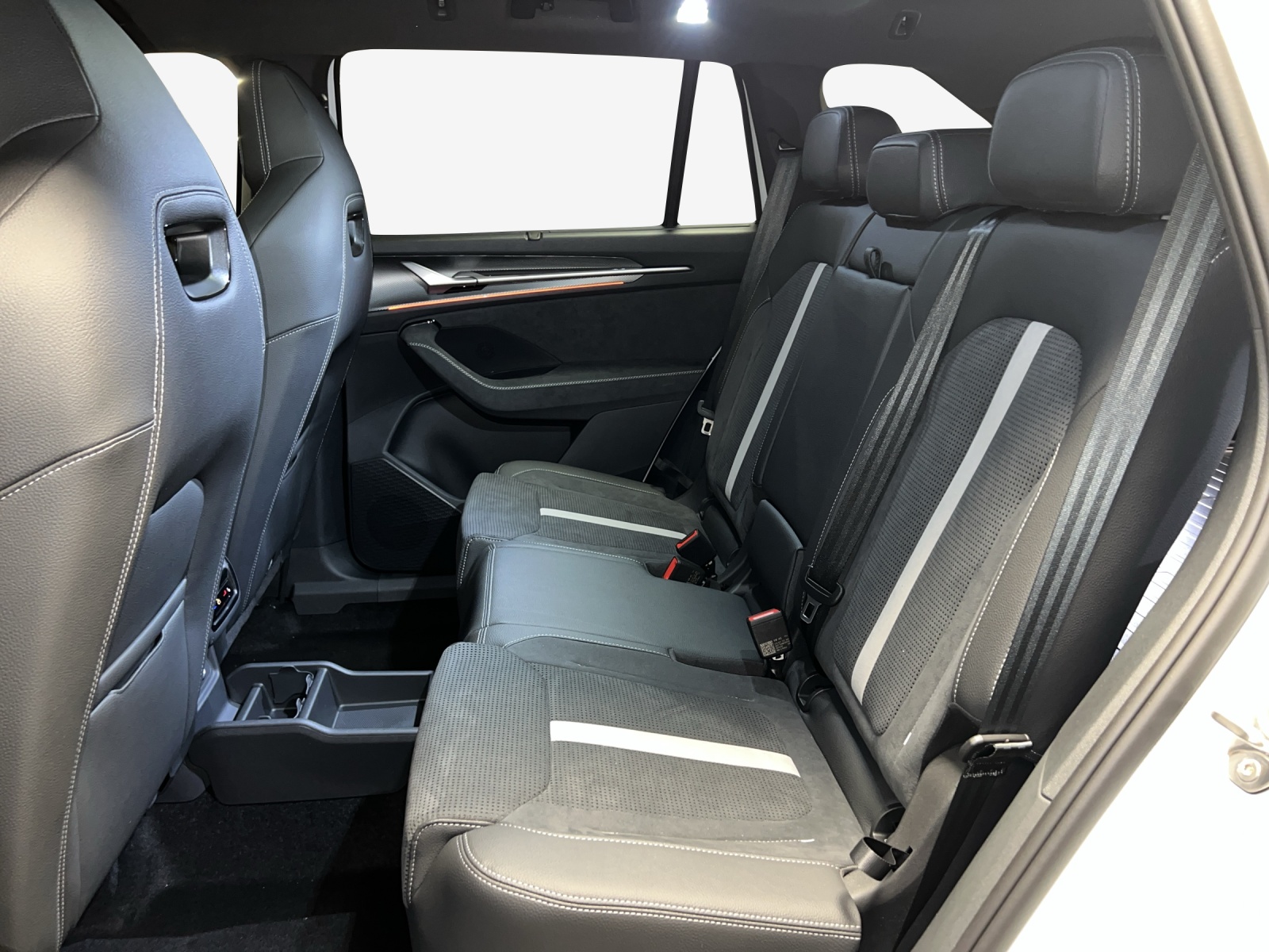 SKODA Kodiaq 2.0 TSI Sportline 4x4-image-11