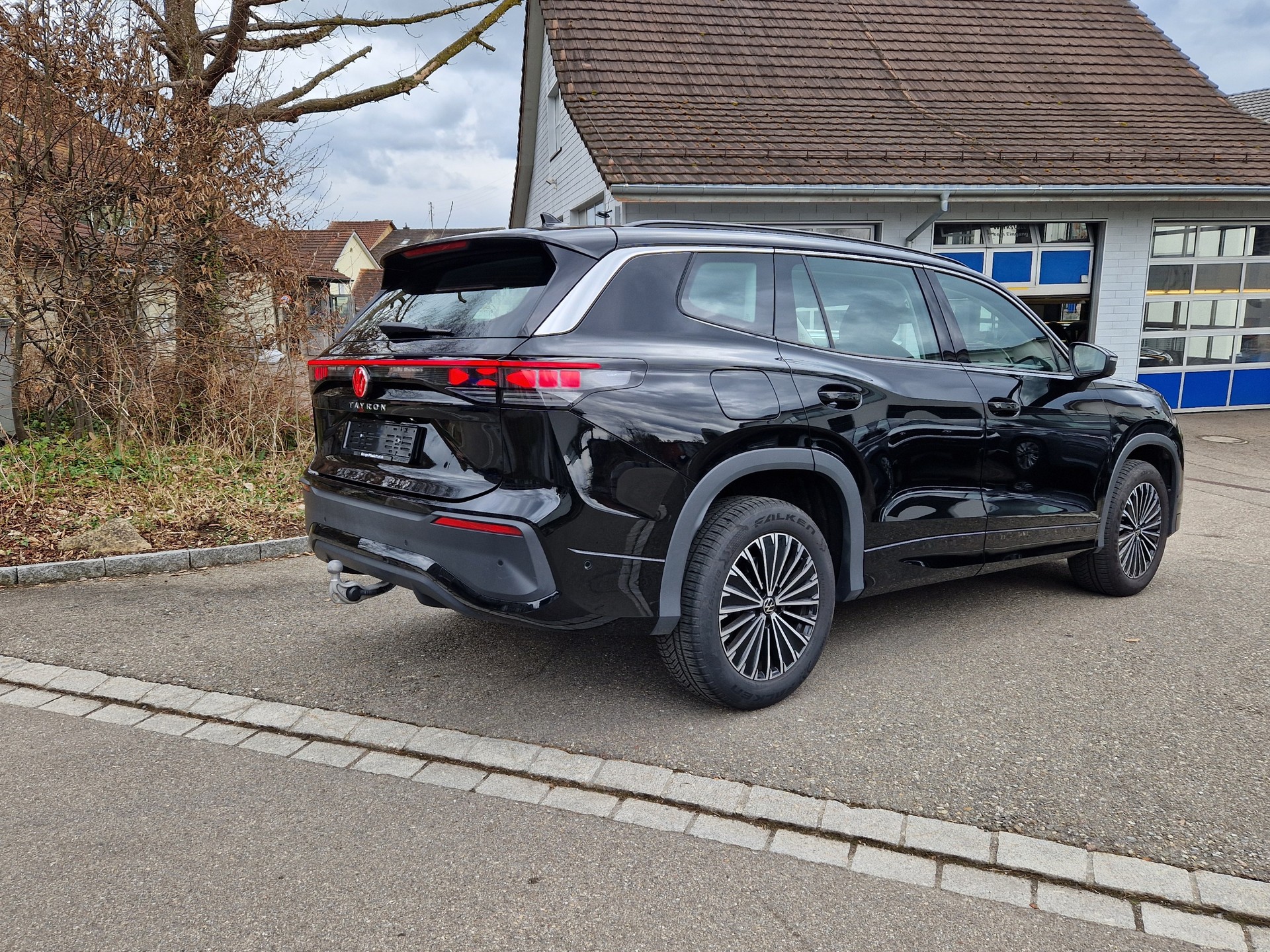 VW VW Tayron 2.0 TDi SCR Life 4Motion 7-Plätzer DSG-Automat-image-4