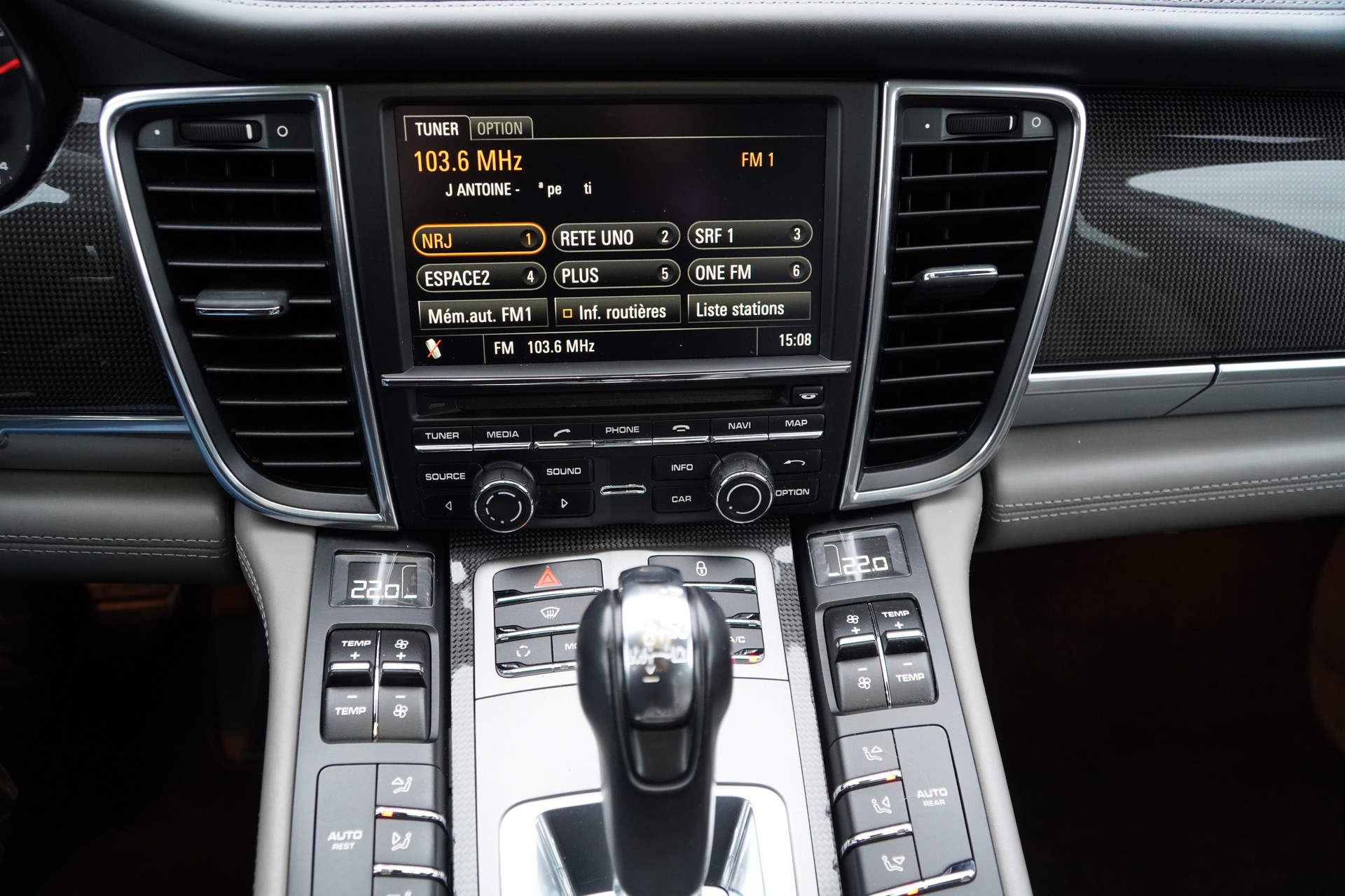 PORSCHE Panamera Turbo S 4.8 PDK-image-24