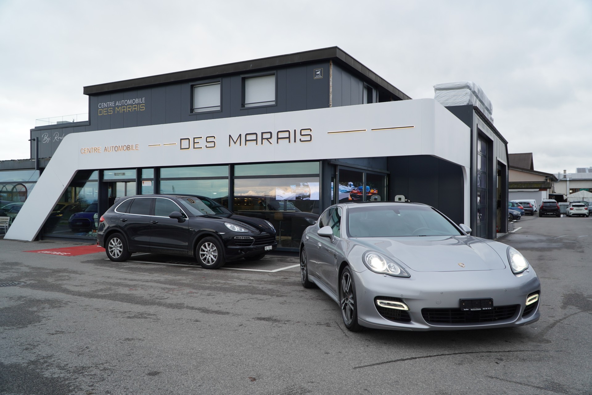 PORSCHE Panamera Turbo S 4.8 PDK-showroom-element-2