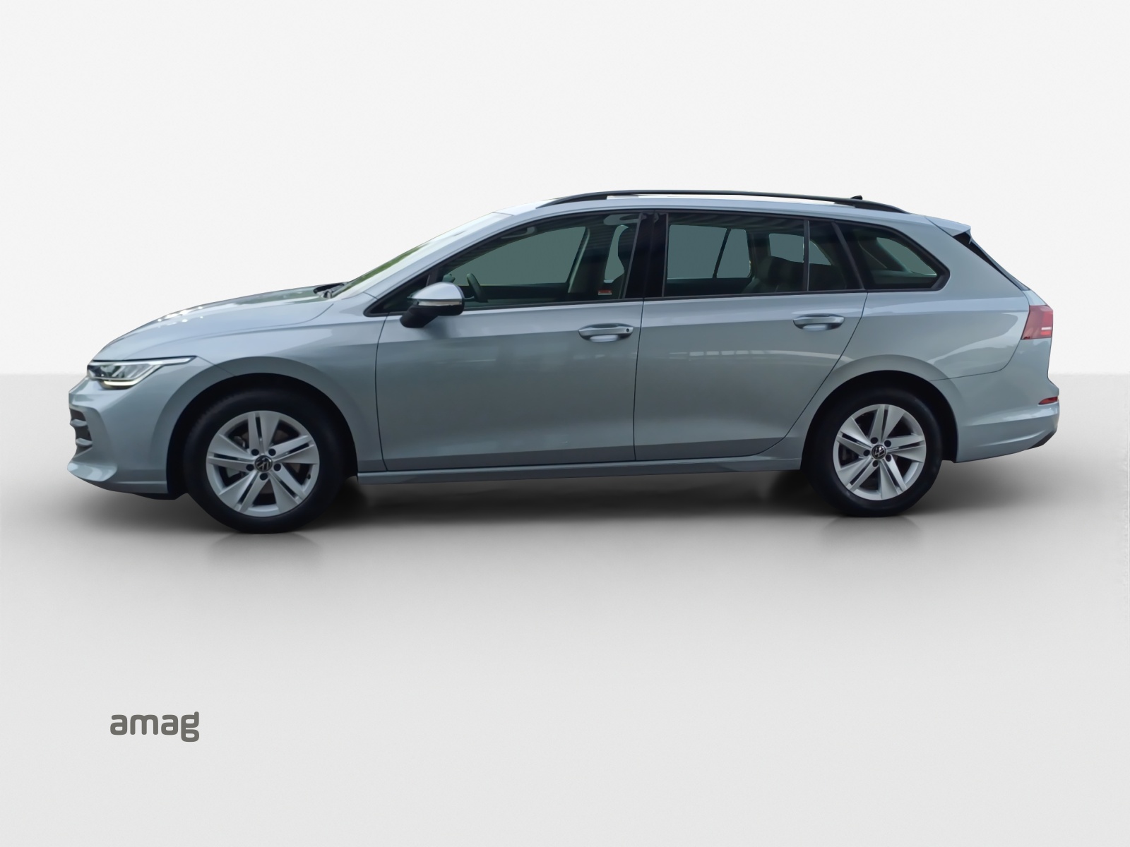 VW Golf Variant 1.5 eTSI mHEV Life DSG-image-1