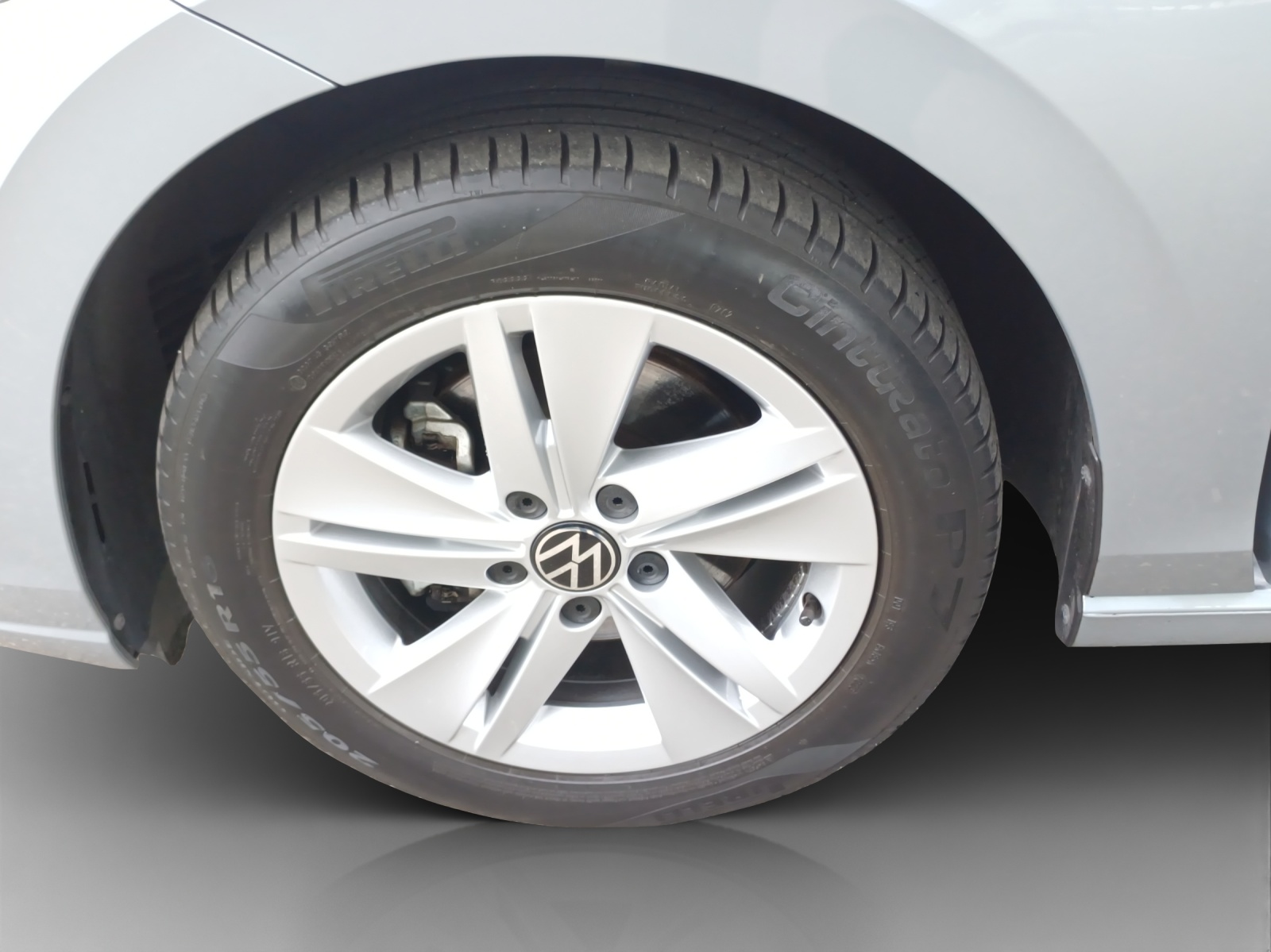 VW Golf Variant 1.5 eTSI mHEV Life DSG-image-13