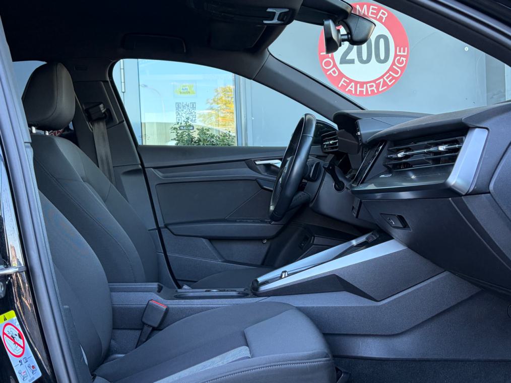 AUDI A3 Limousine 35 TFSi-image-7