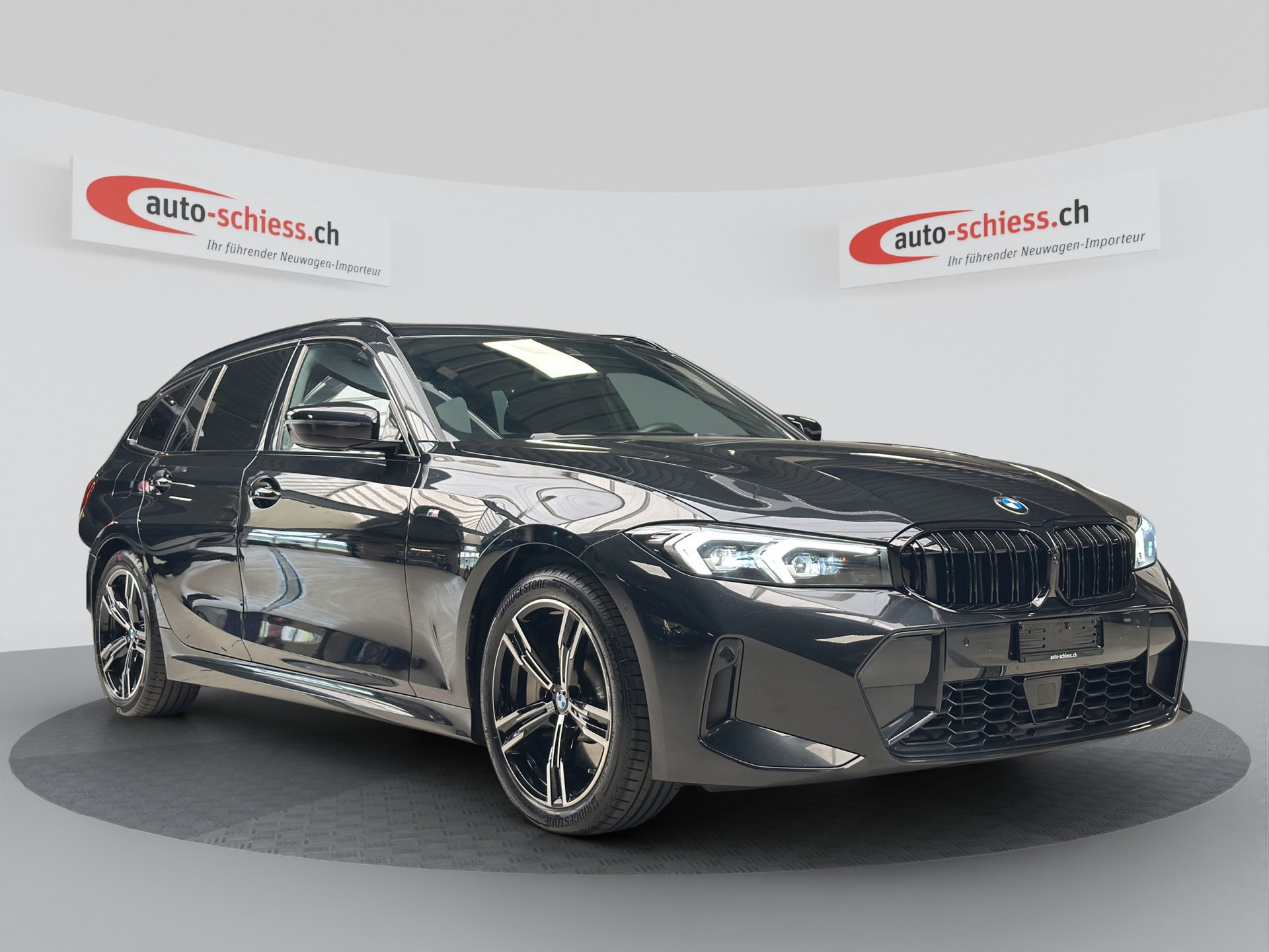 BMW 330i Touring xDrive M Sport Shadow Line Steptronic