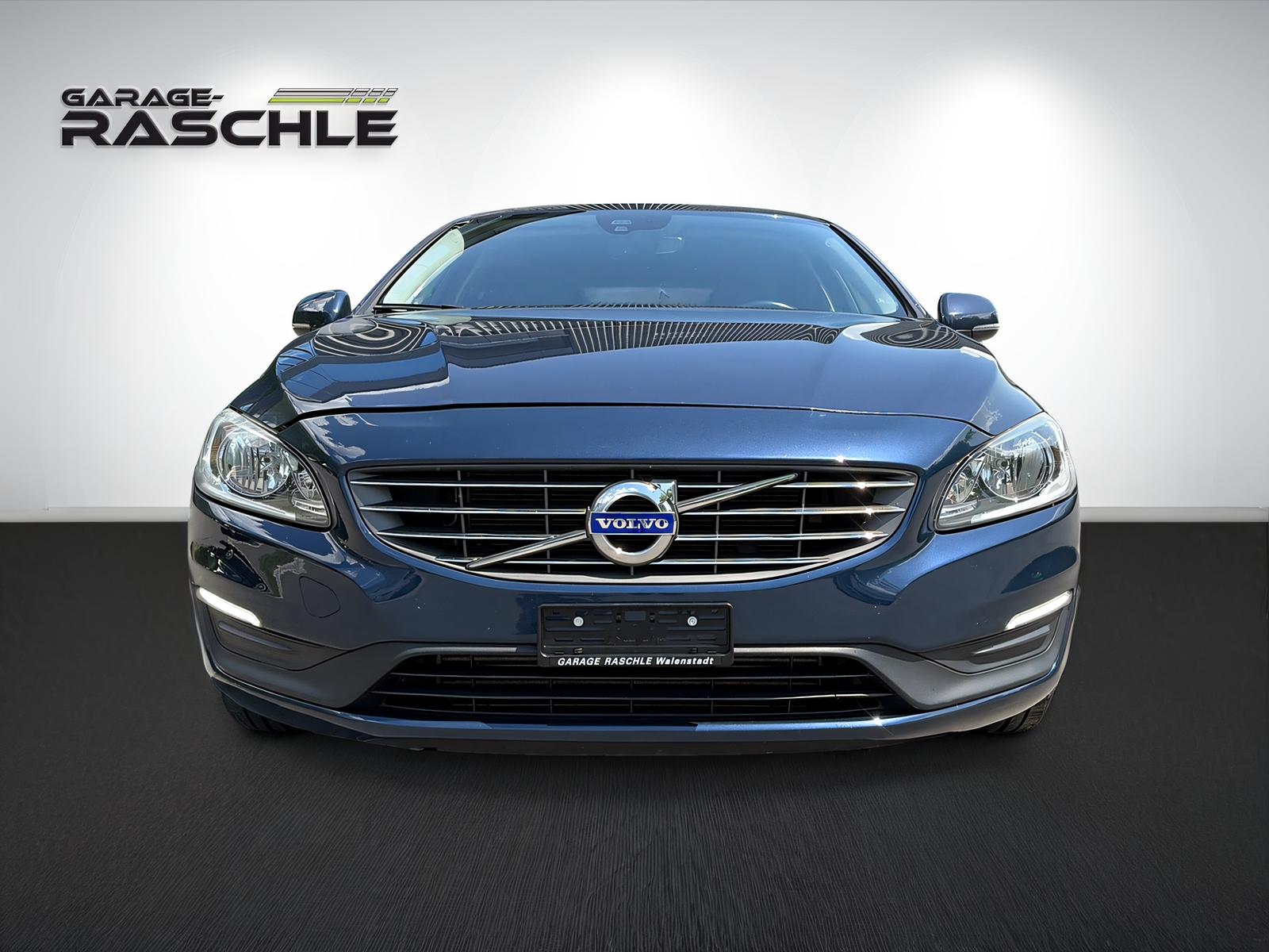 VOLVO V60 2.4 D5 Momentum AWD-showroom-element-1