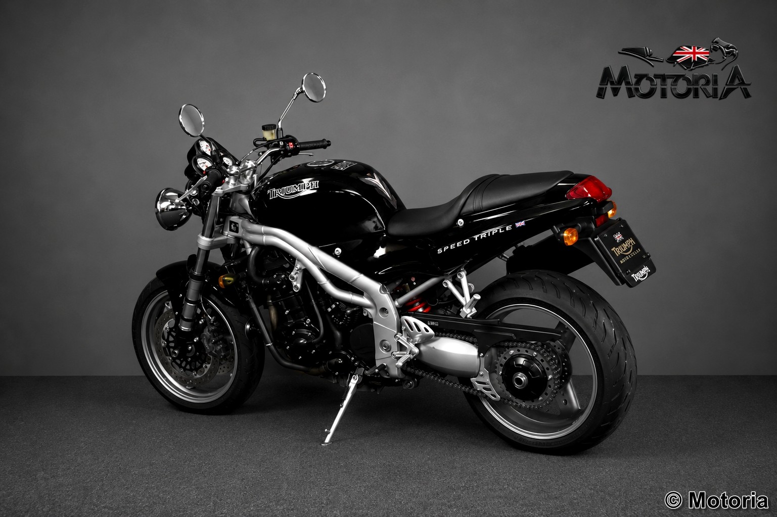TRIUMPH Speed Triple 955-showroom-element-3