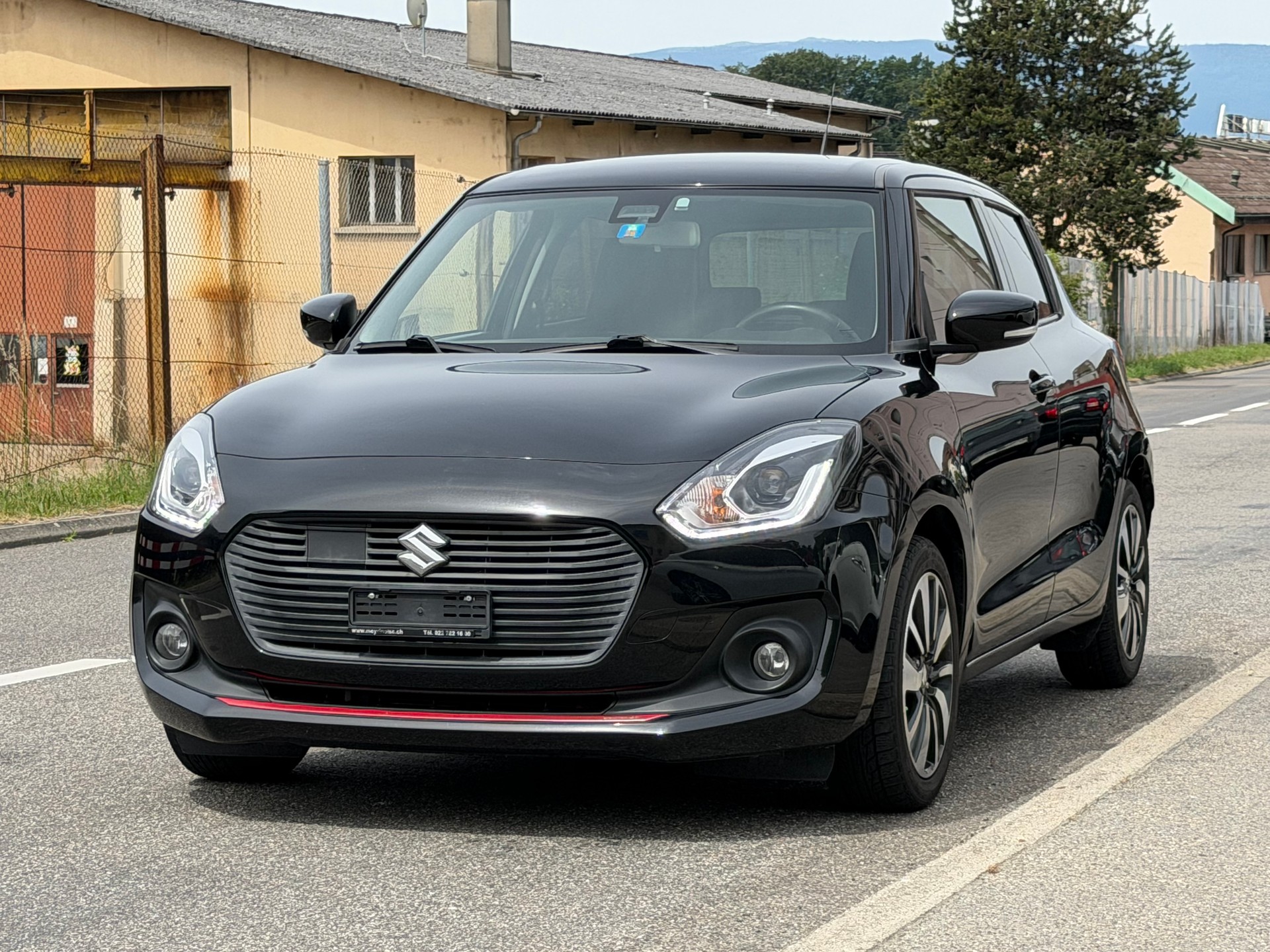 SUZUKI Swift 1.0 12V Compact Top Automatic