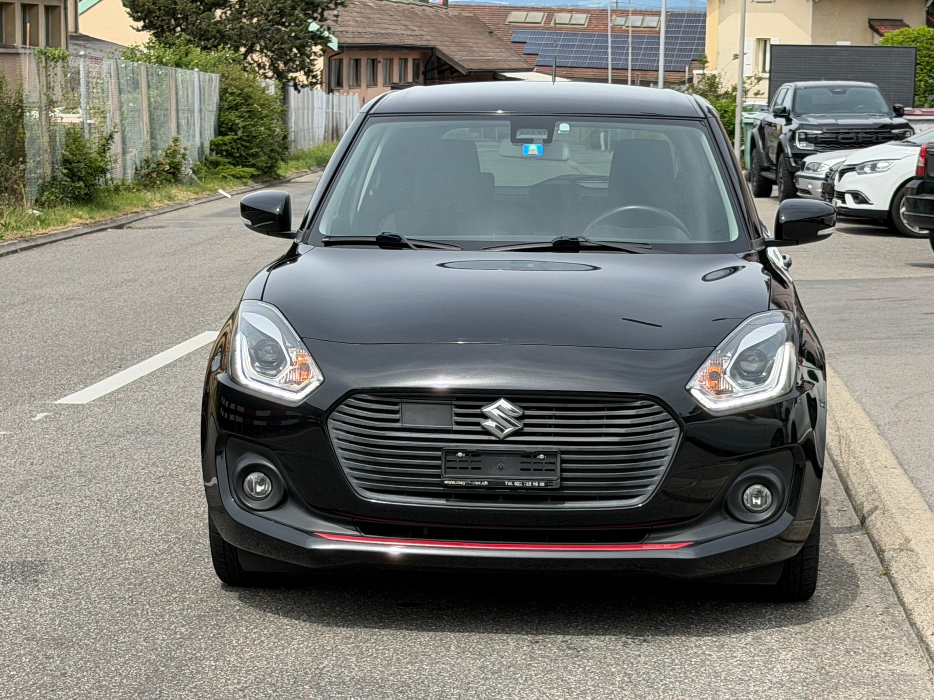 SUZUKI Swift 1.0 12V Compact Top Automatic-showroom-element-3