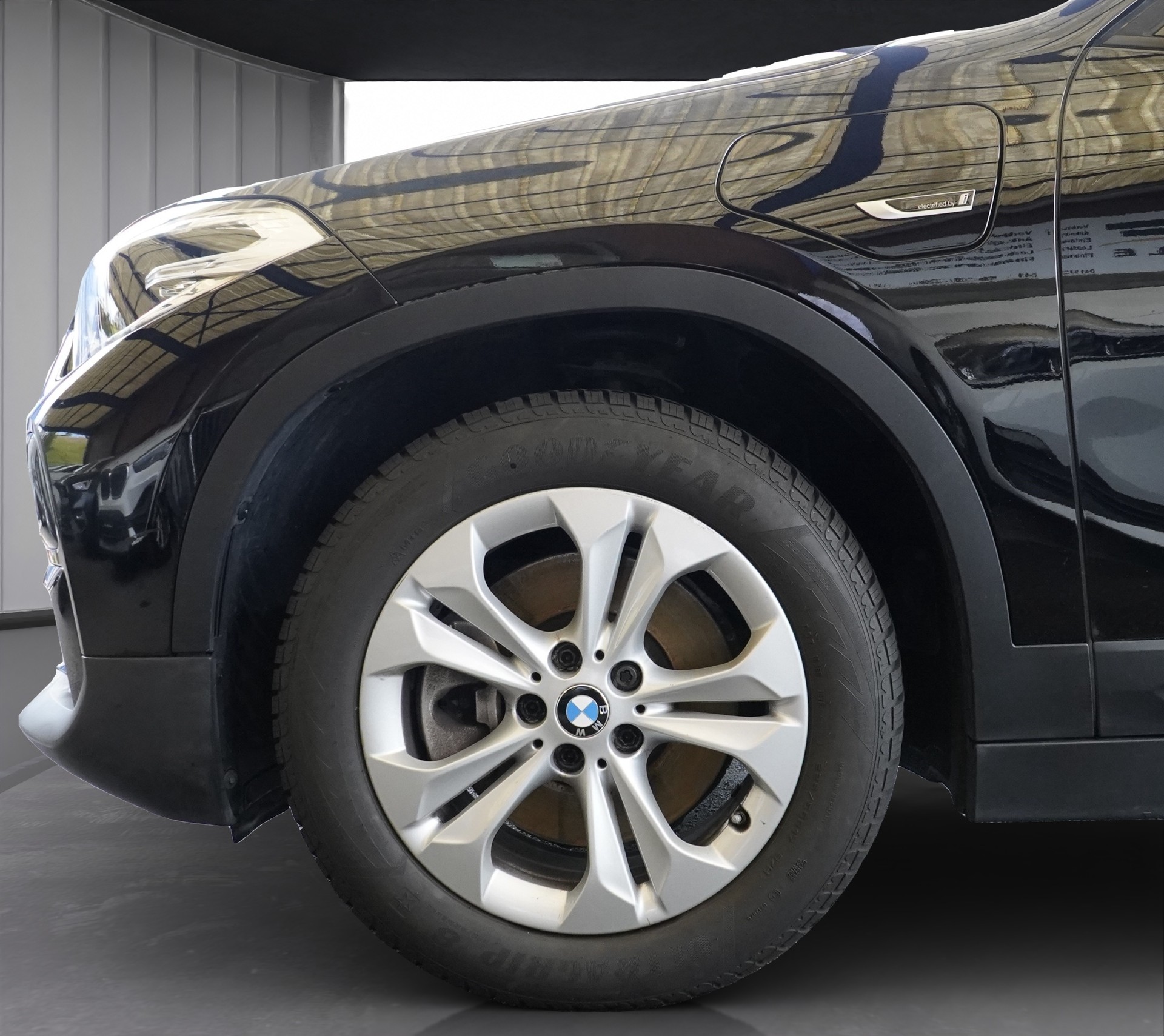 BMW X2 xDrive 25e Steptronic *CH Fahrzeug & Gratis-Service*-image-7