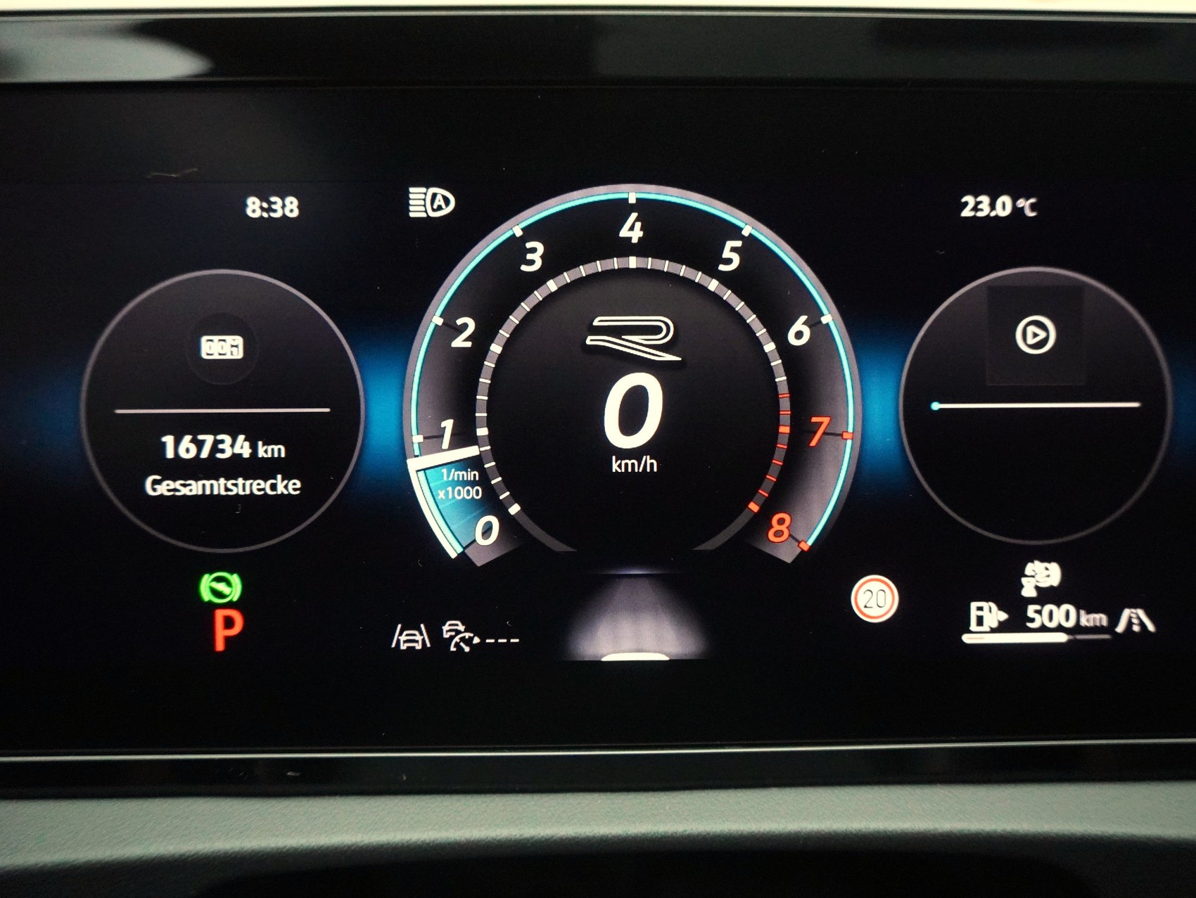 VW Tiguan 2.0 TSI DSG R-Line Black Style 4Motion-image-16
