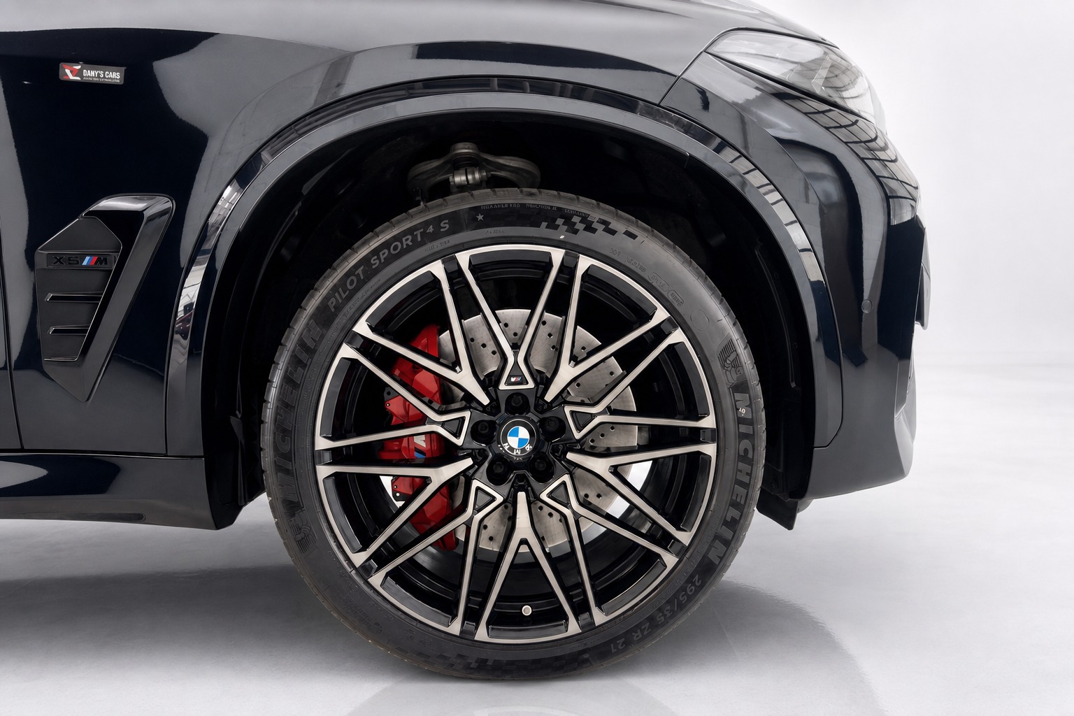 BMW X5M Competition Individual-image-4